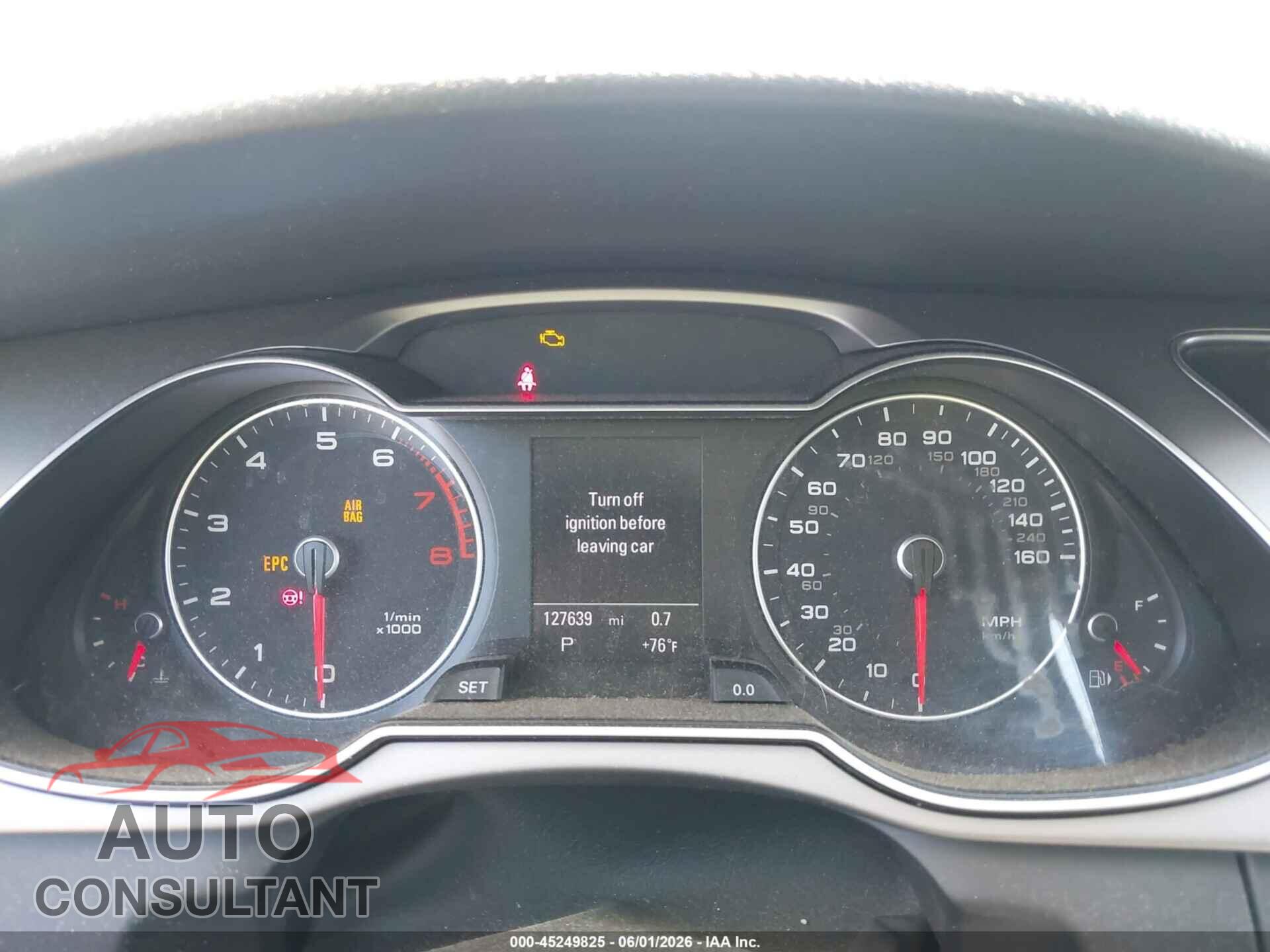AUDI A4 2013 - WAUFFAFL4DN028079