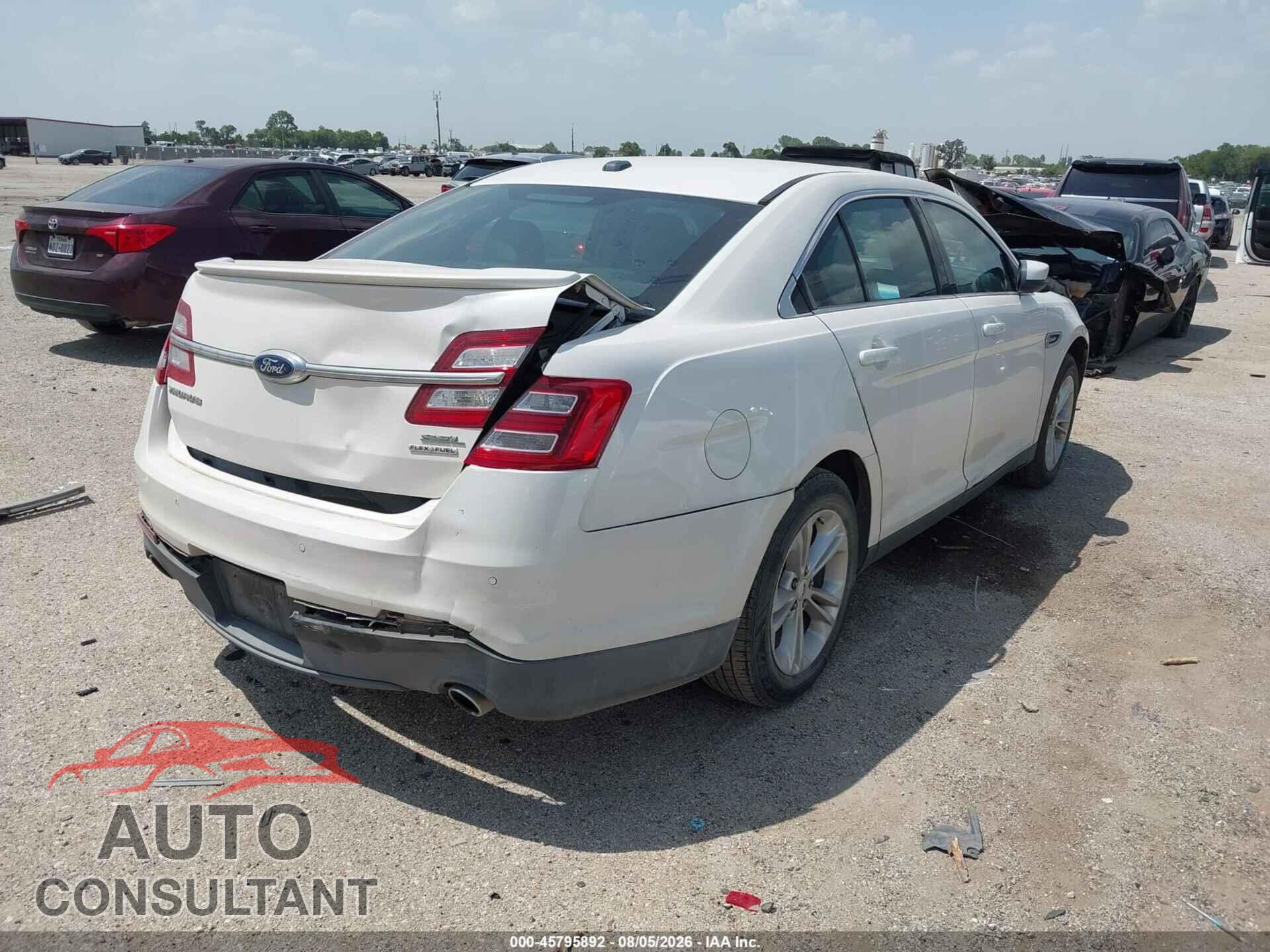 FORD TAURUS 2015 - 1FAHP2E87FG160911