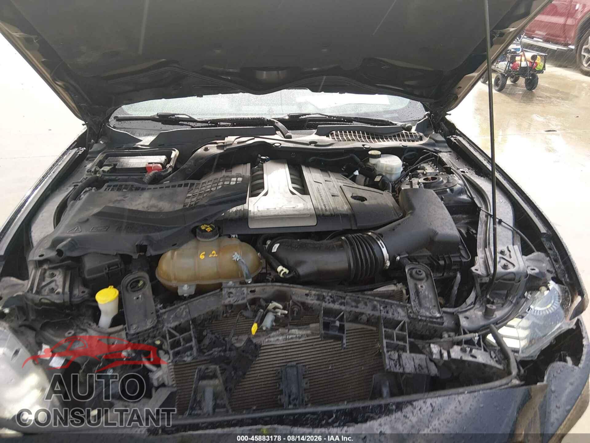 FORD MUSTANG 2018 - 1FA6P8CF0J5121237