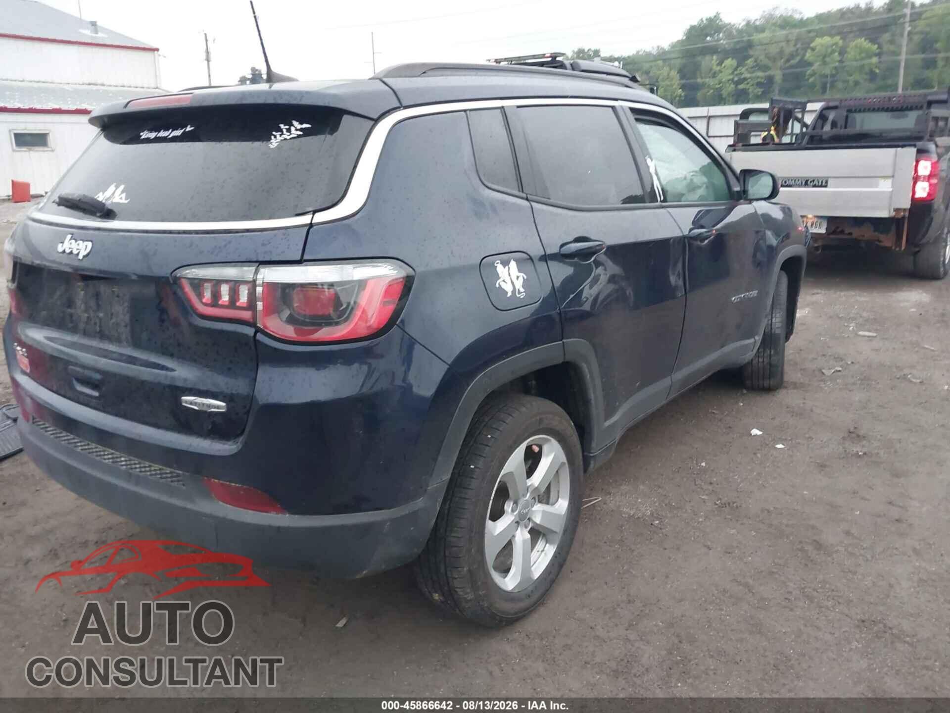 JEEP COMPASS 2018 - 3C4NJDBB6JT259010