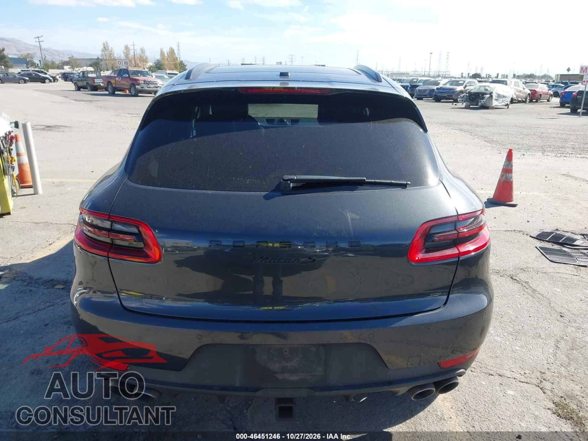 PORSCHE MACAN 2018 - WP1AB2A56JLB39200