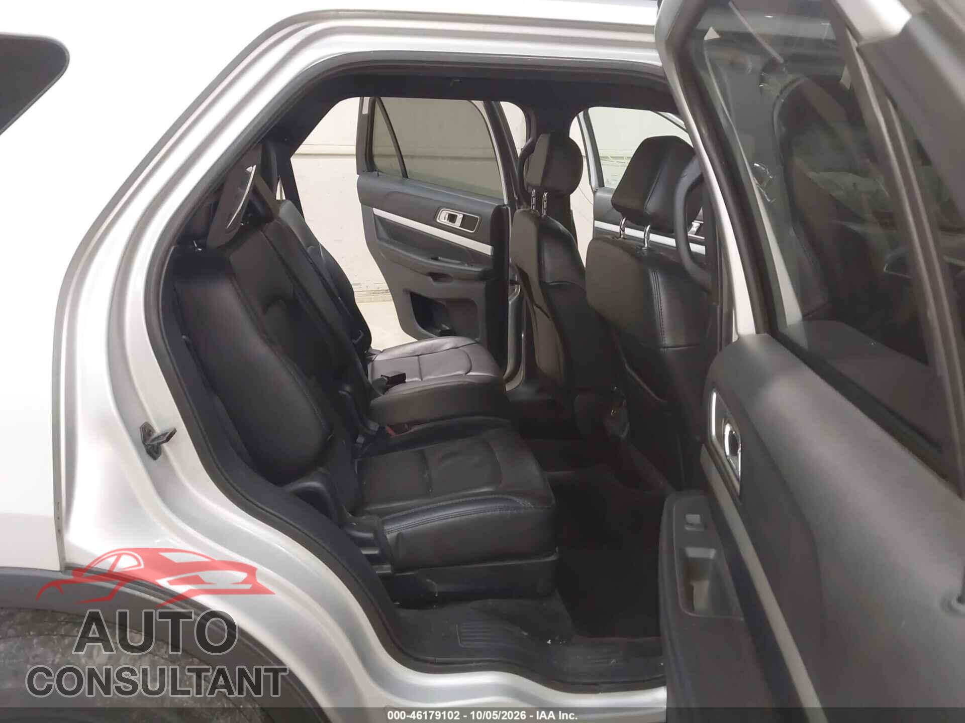 FORD EXPLORER 2017 - 1FM5K8D88HGA56751