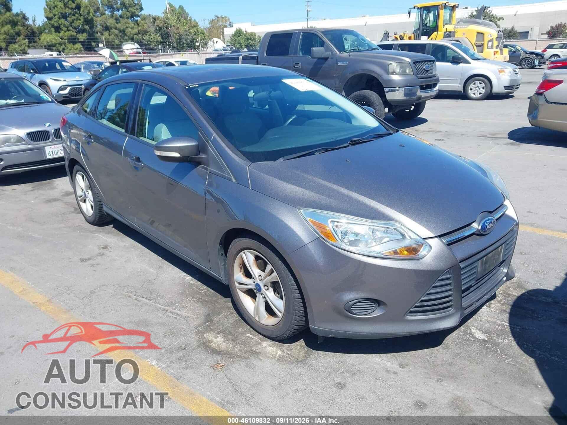 FORD FOCUS 2014 - 1FADP3F2XEL146604