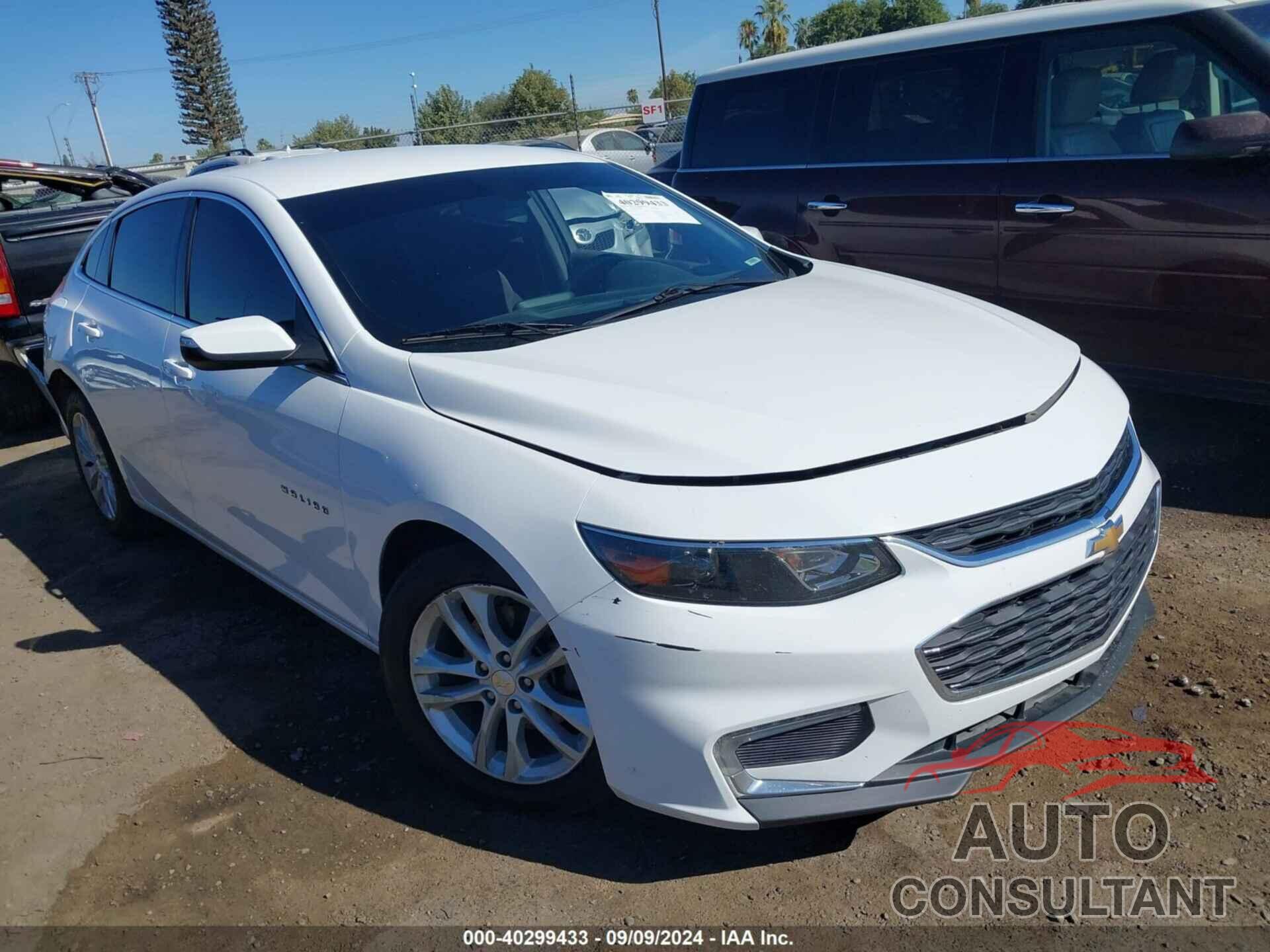 CHEVROLET MALIBU 2017 - 1G1ZE5ST8HF192234
