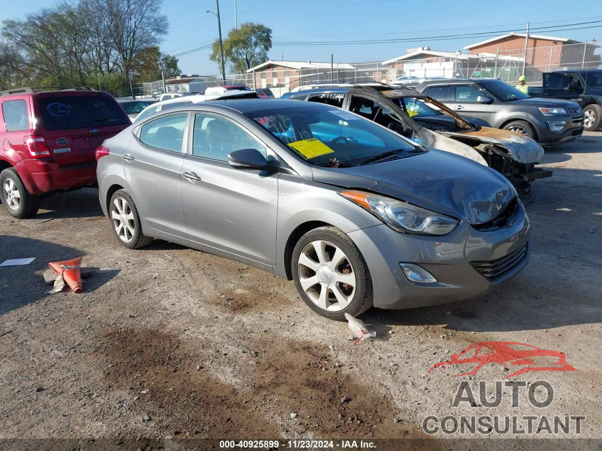 HYUNDAI ELANTRA 2013 - 5NPDH4AE5DH412015