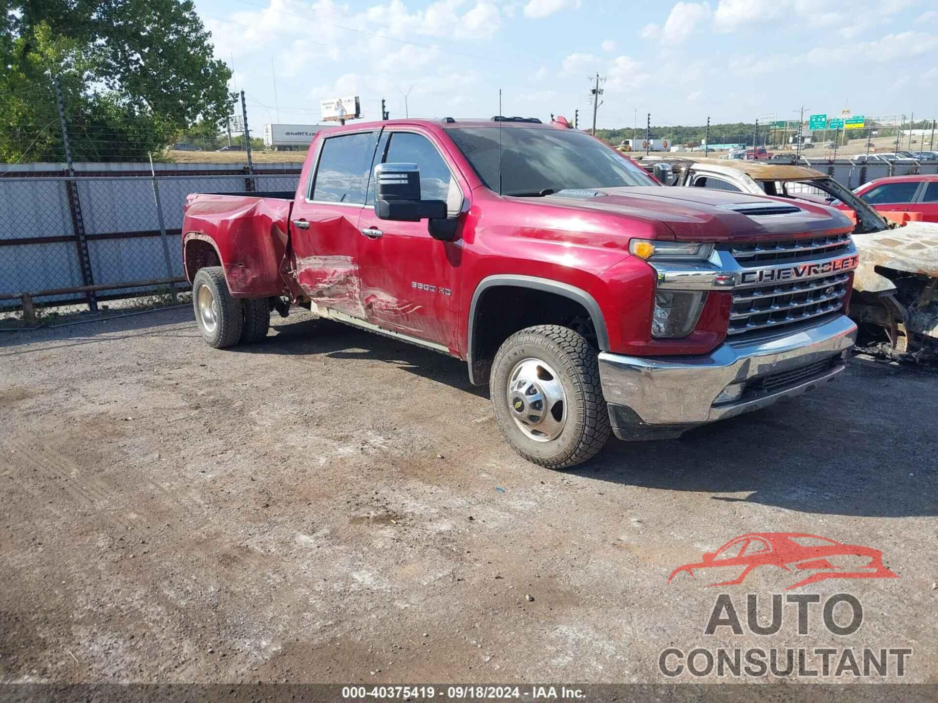 CHEVROLET SILVERADO 3500HD 2020 - 1GC4YUEY8LF215210