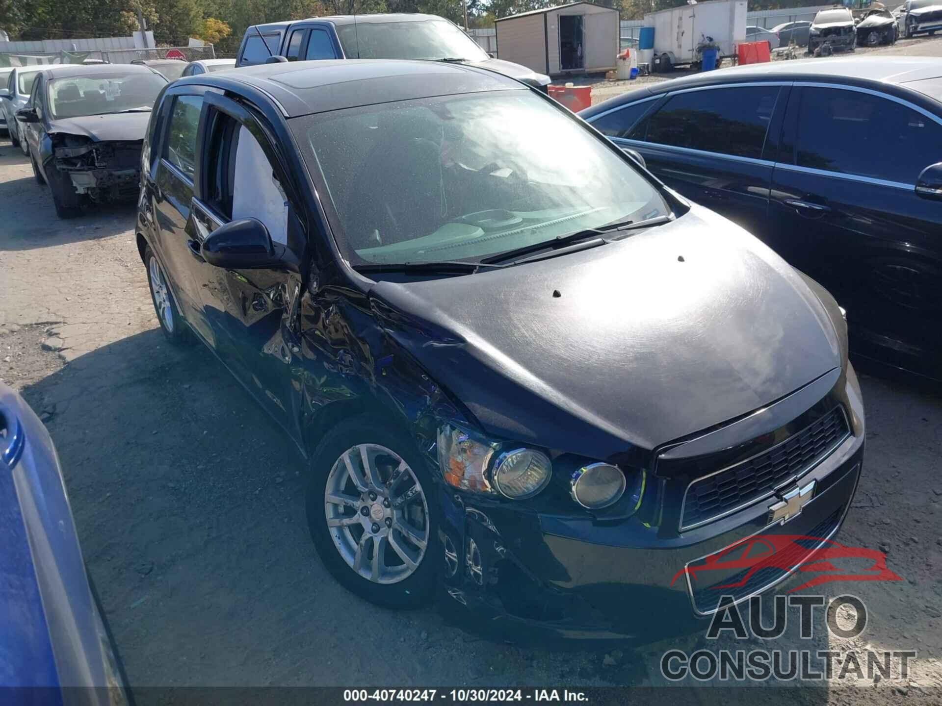 CHEVROLET SONIC 2016 - 1G1JC6SB6G4167651