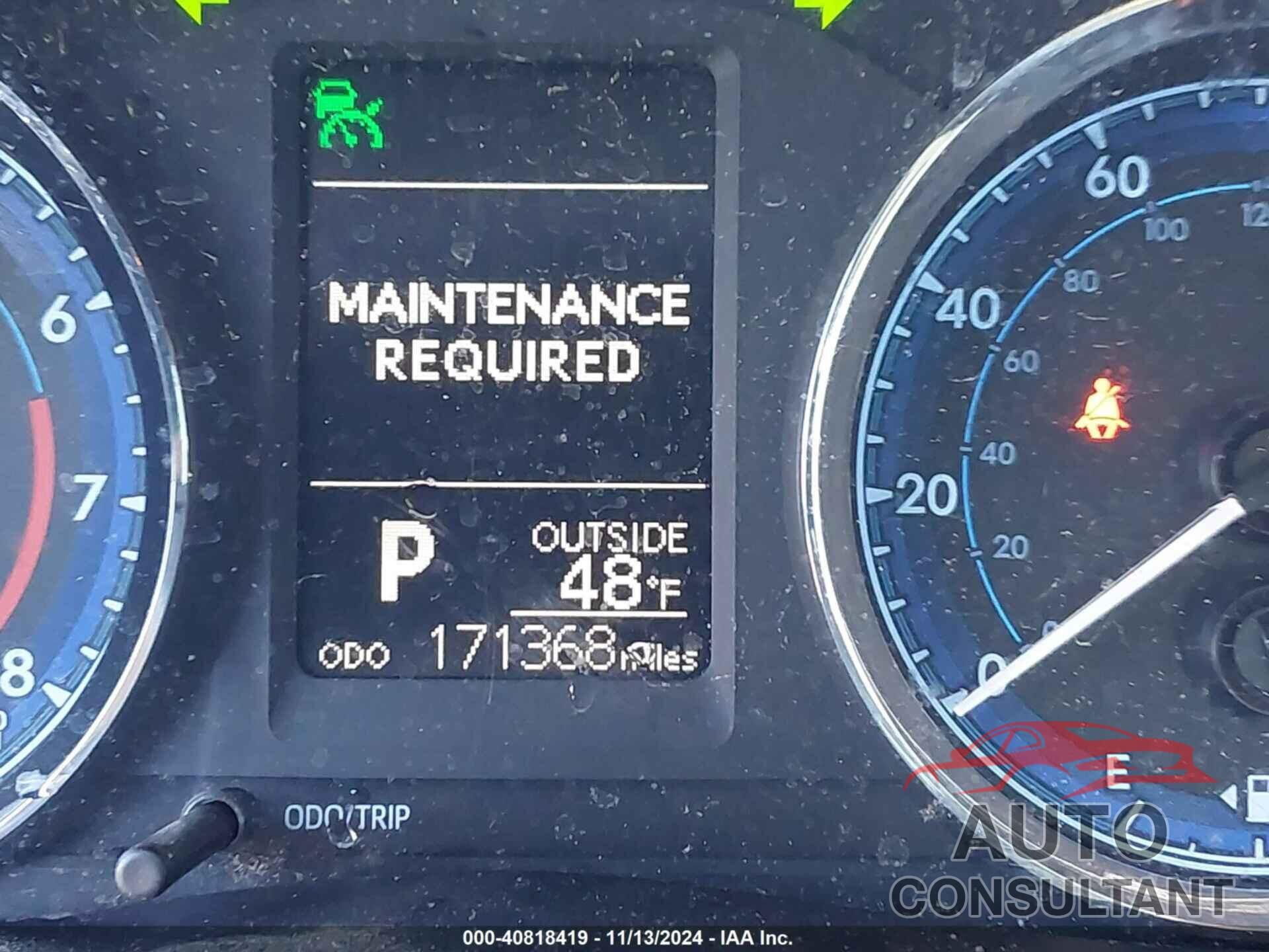 TOYOTA COROLLA 2017 - 2T1BURHE8HC952487