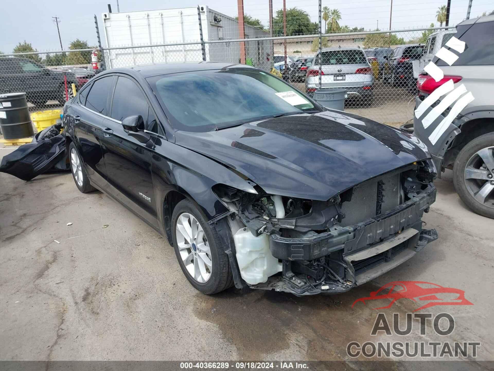 FORD FUSION HYBRID 2019 - 3FA6P0LU3KR286973