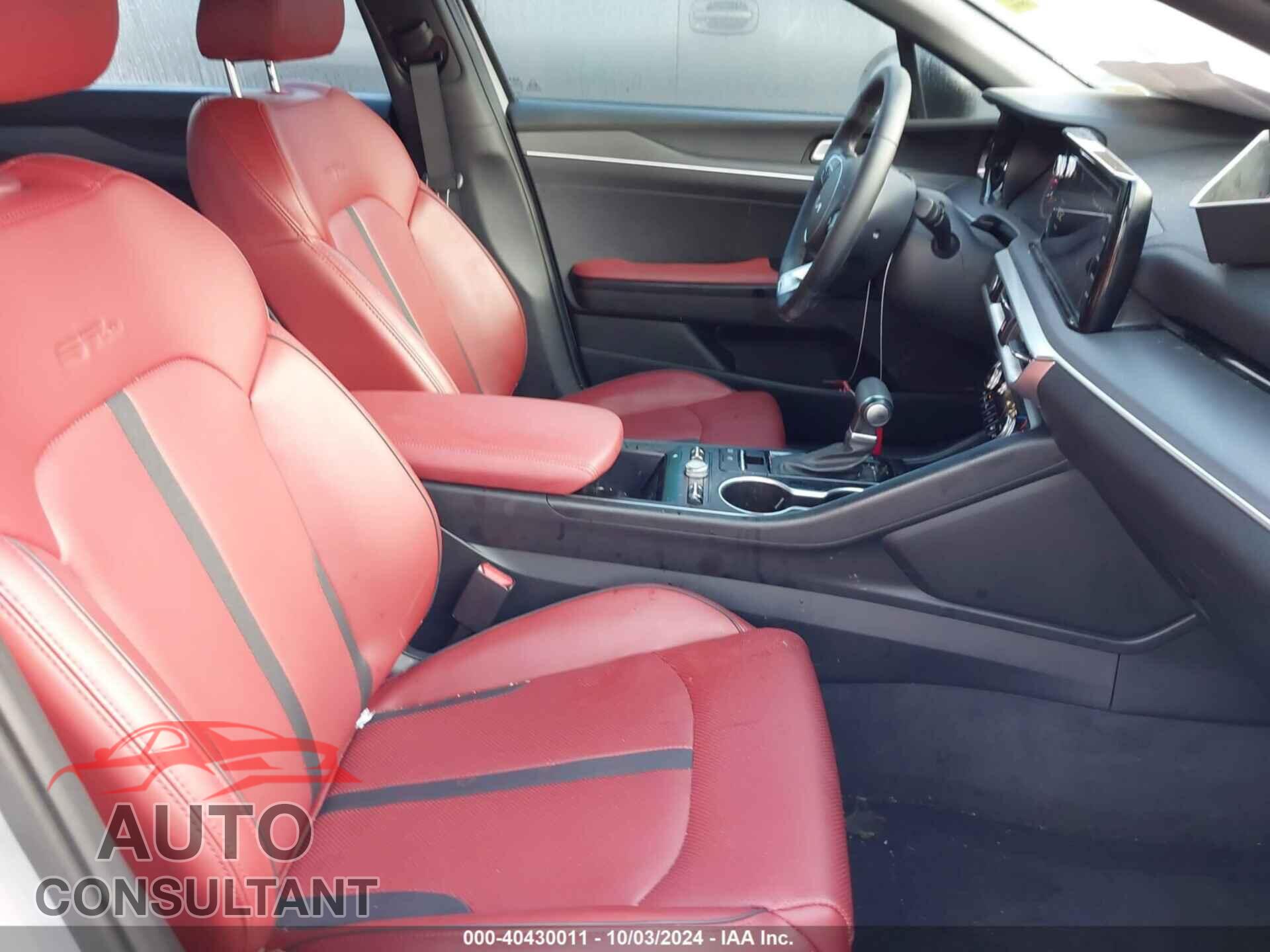 KIA K5 2024 - 5XXG64J27RG251131