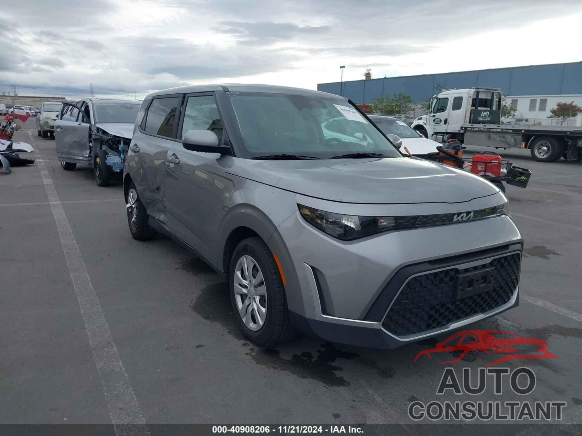 KIA SOUL 2023 - KNDJ23AU5P7846725