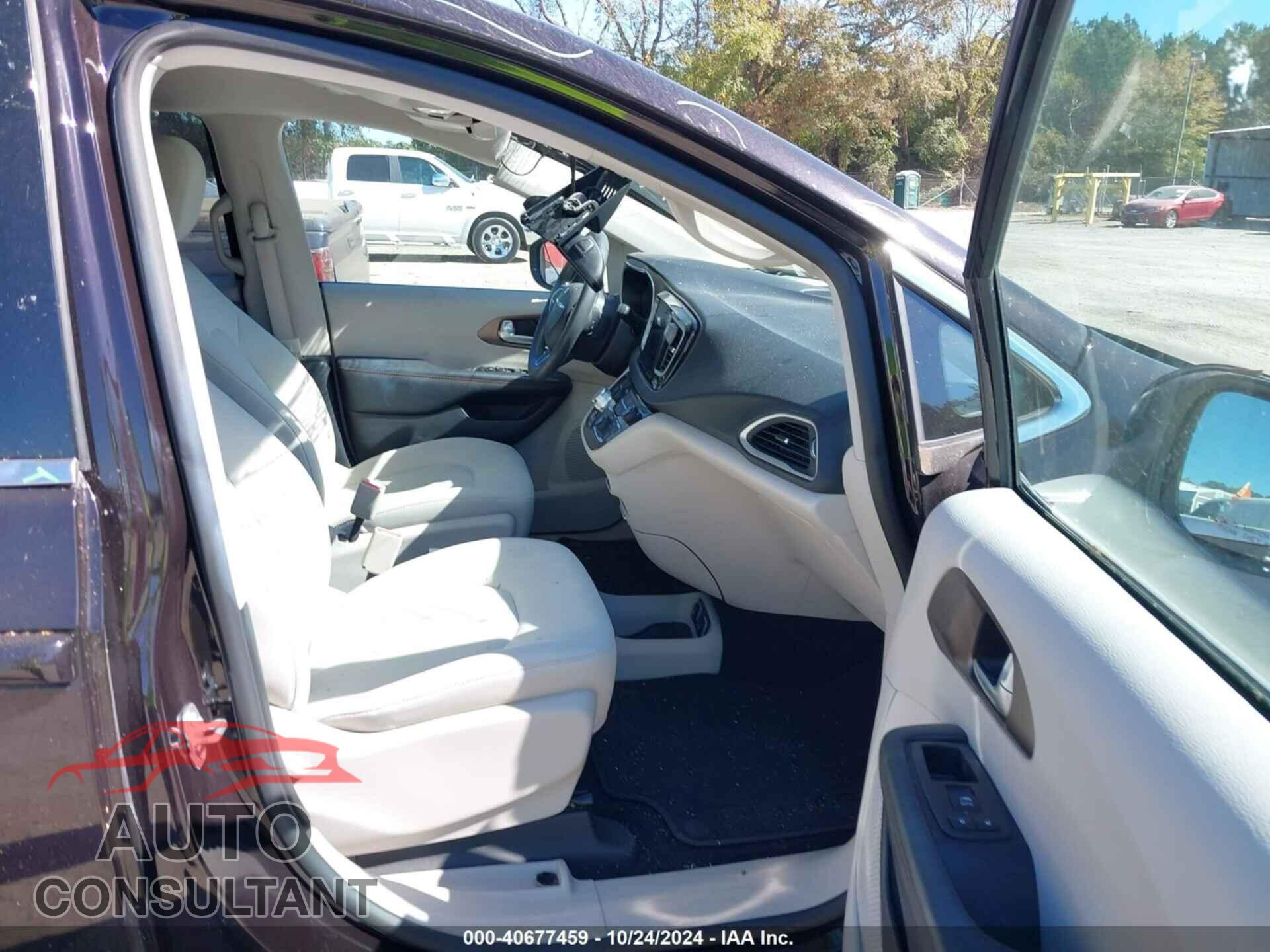 CHRYSLER PACIFICA 2017 - 2C4RC1DGXHR587420