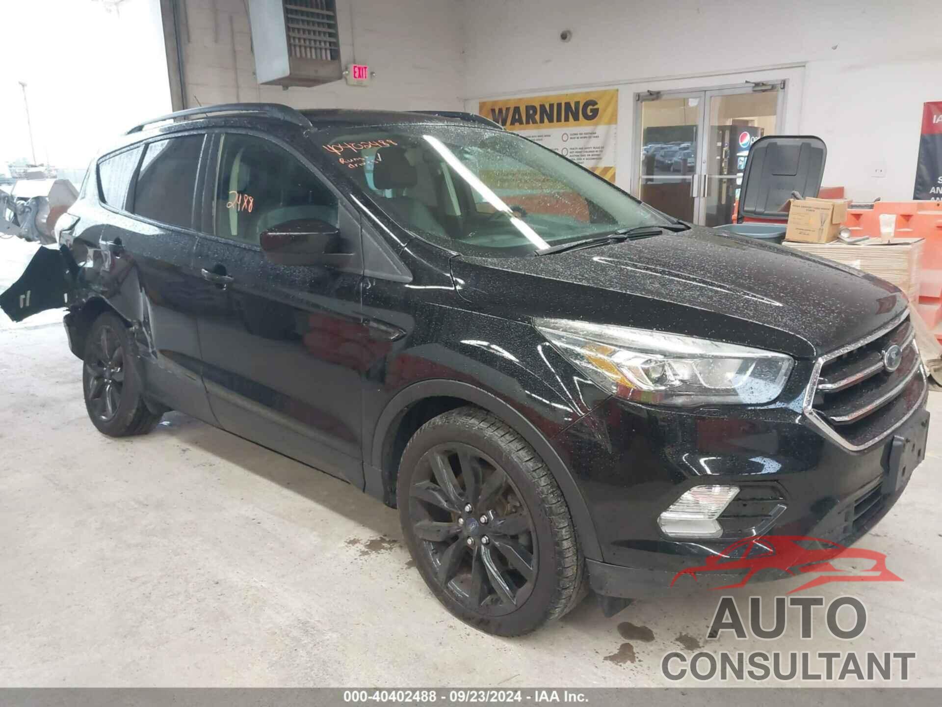 FORD ESCAPE 2017 - 1FMCU9GDXHUC41112