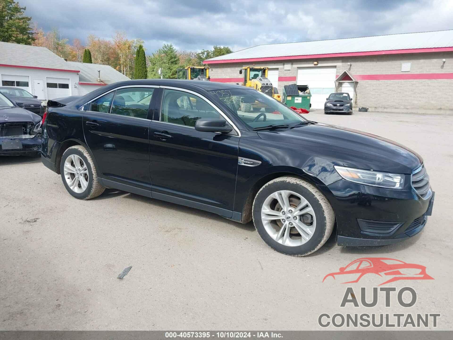 FORD TAURUS 2018 - 1FAHP2D81JG104179