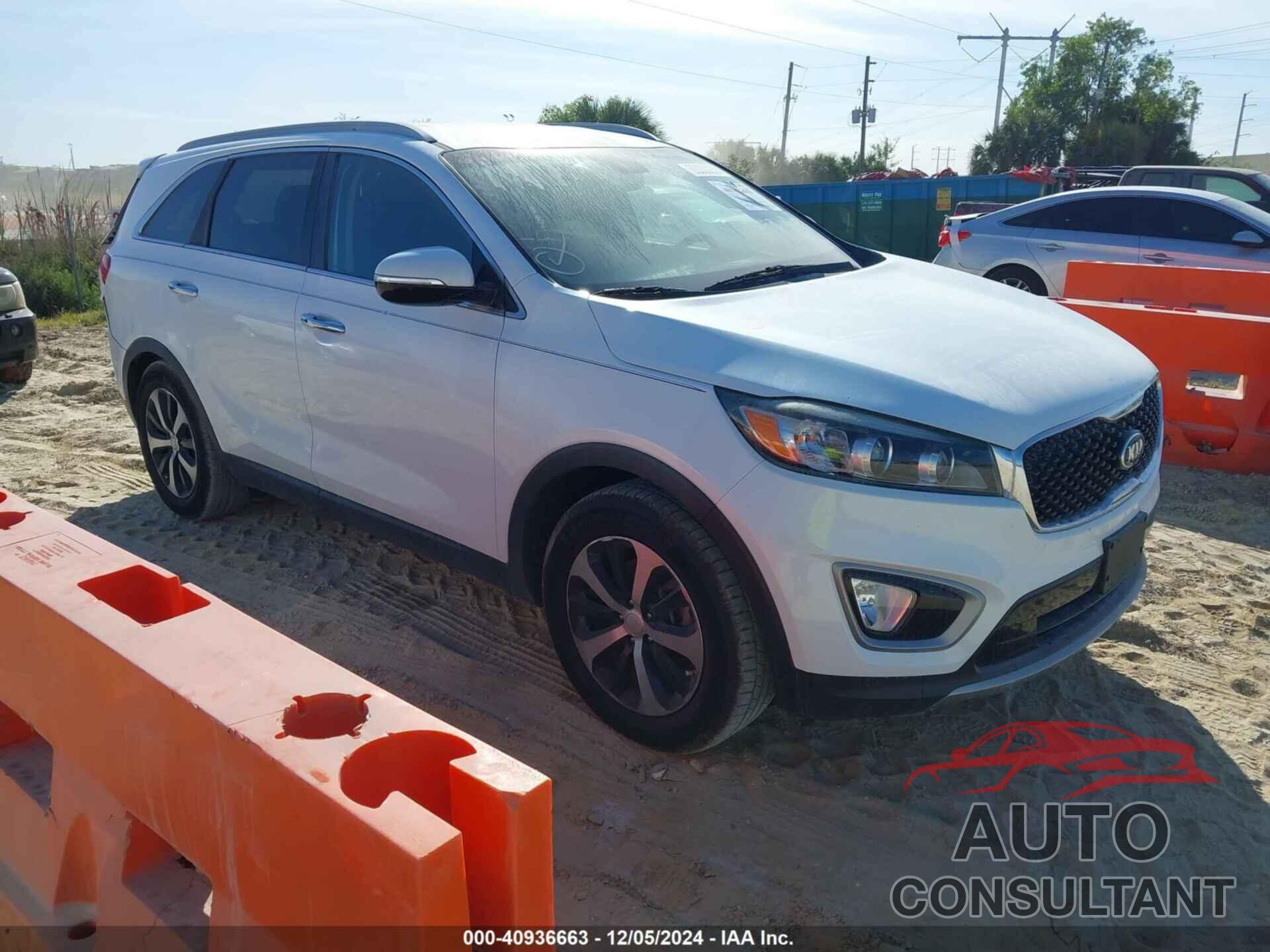 KIA SORENTO 2017 - 5XYPH4A15HG272166