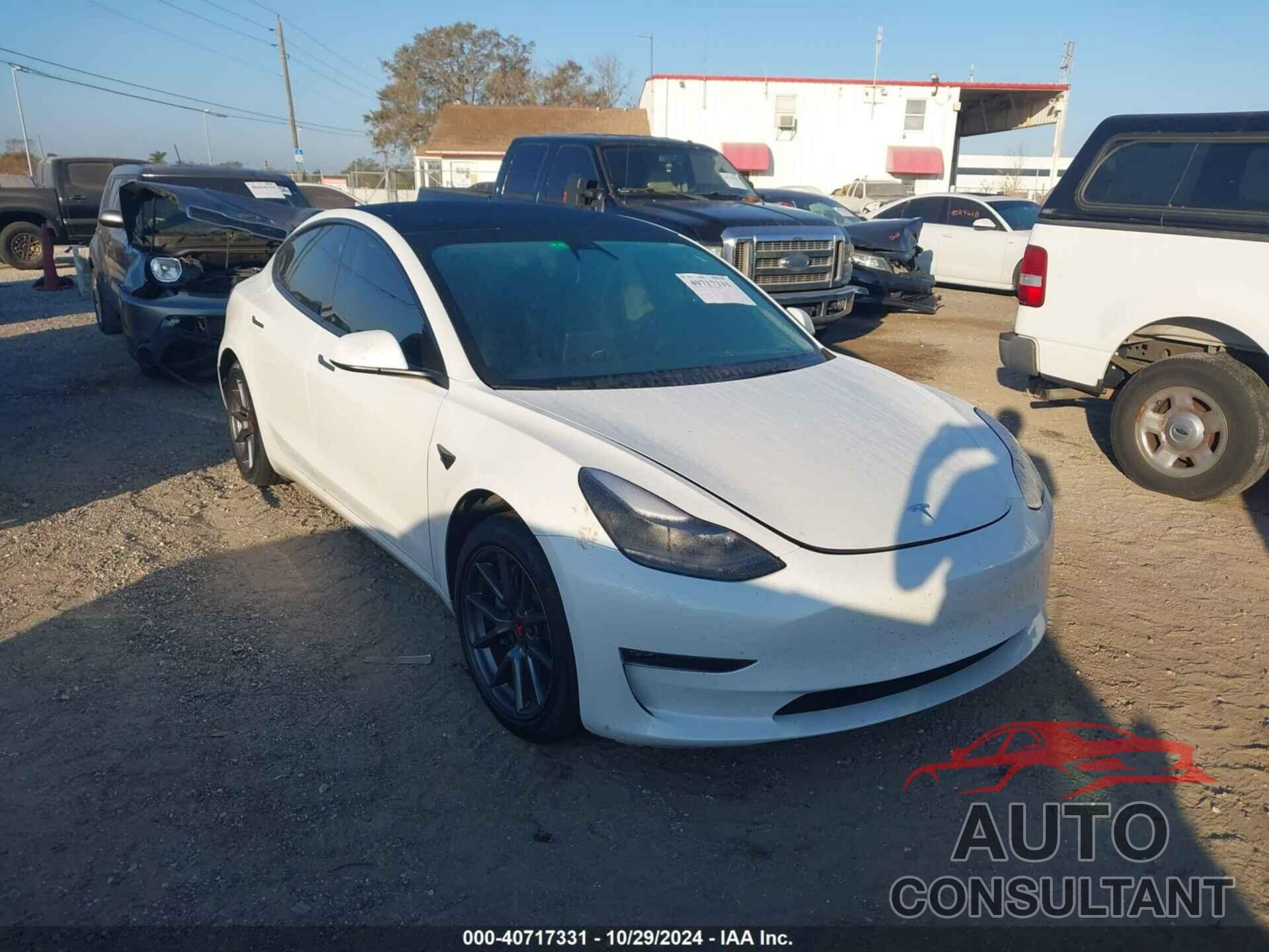 TESLA MODEL 3 2022 - 5YJ3E1EB9NF133492