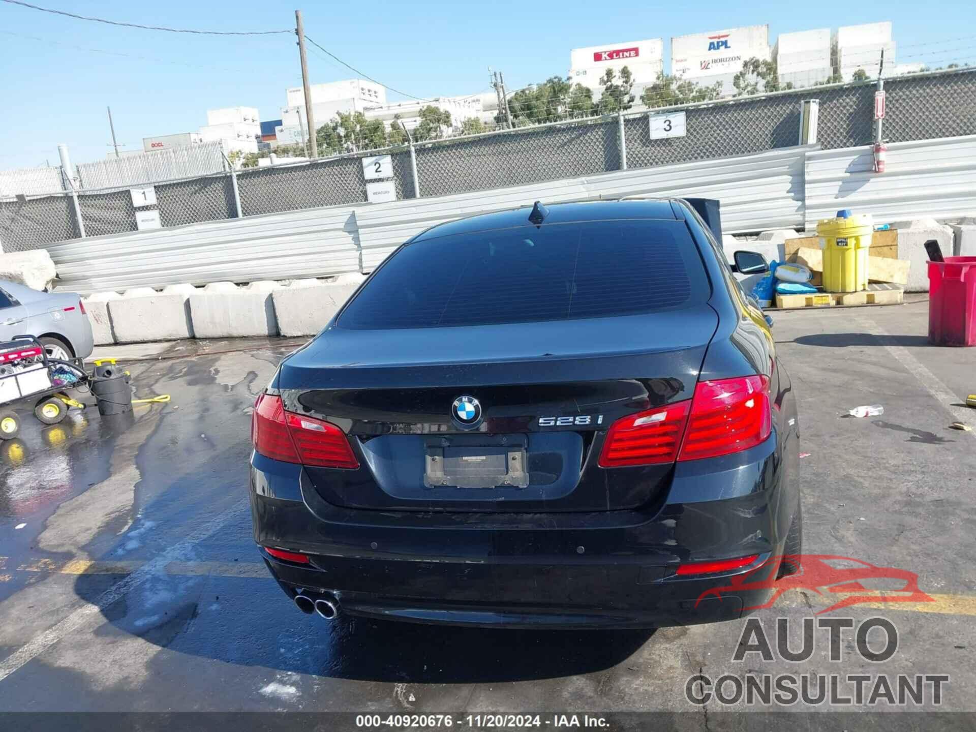 BMW 528I 2016 - WBA5A5C57GG353910