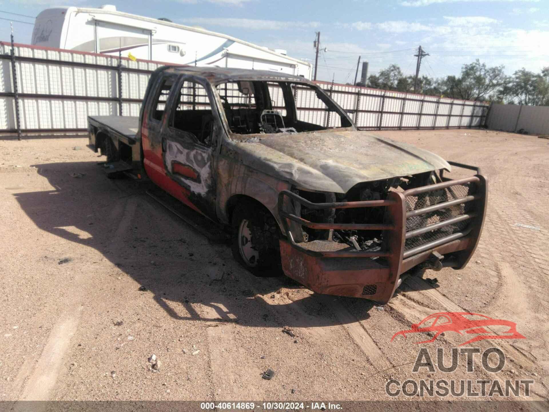 FORD F-350 2014 - 1FT8X3BT3EEA43748