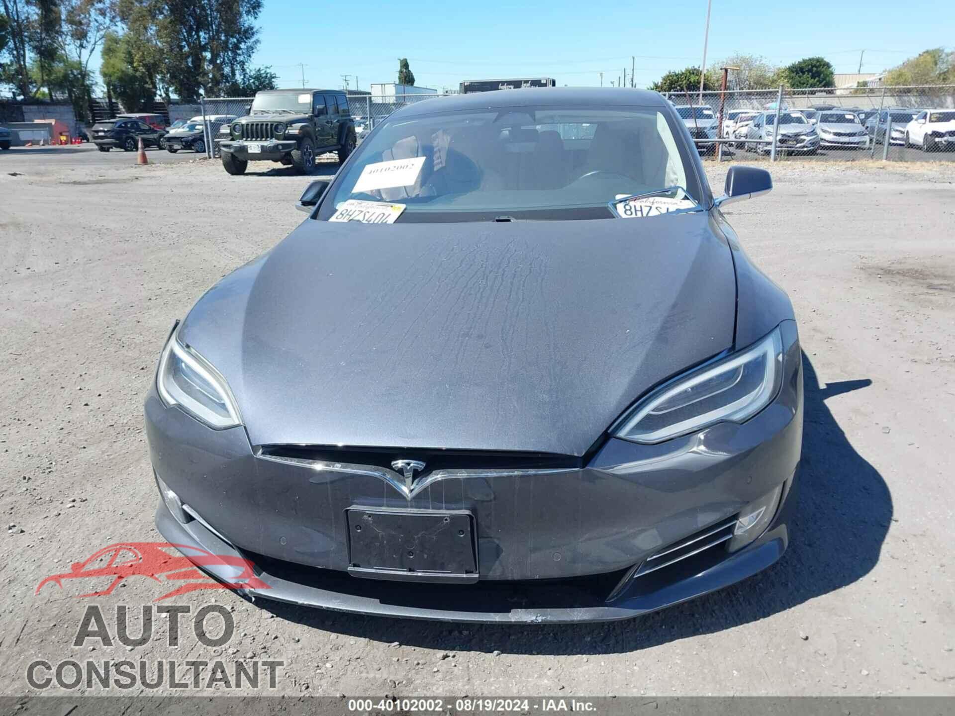 TESLA MODEL S 2018 - 5YJSA1E25JF291121