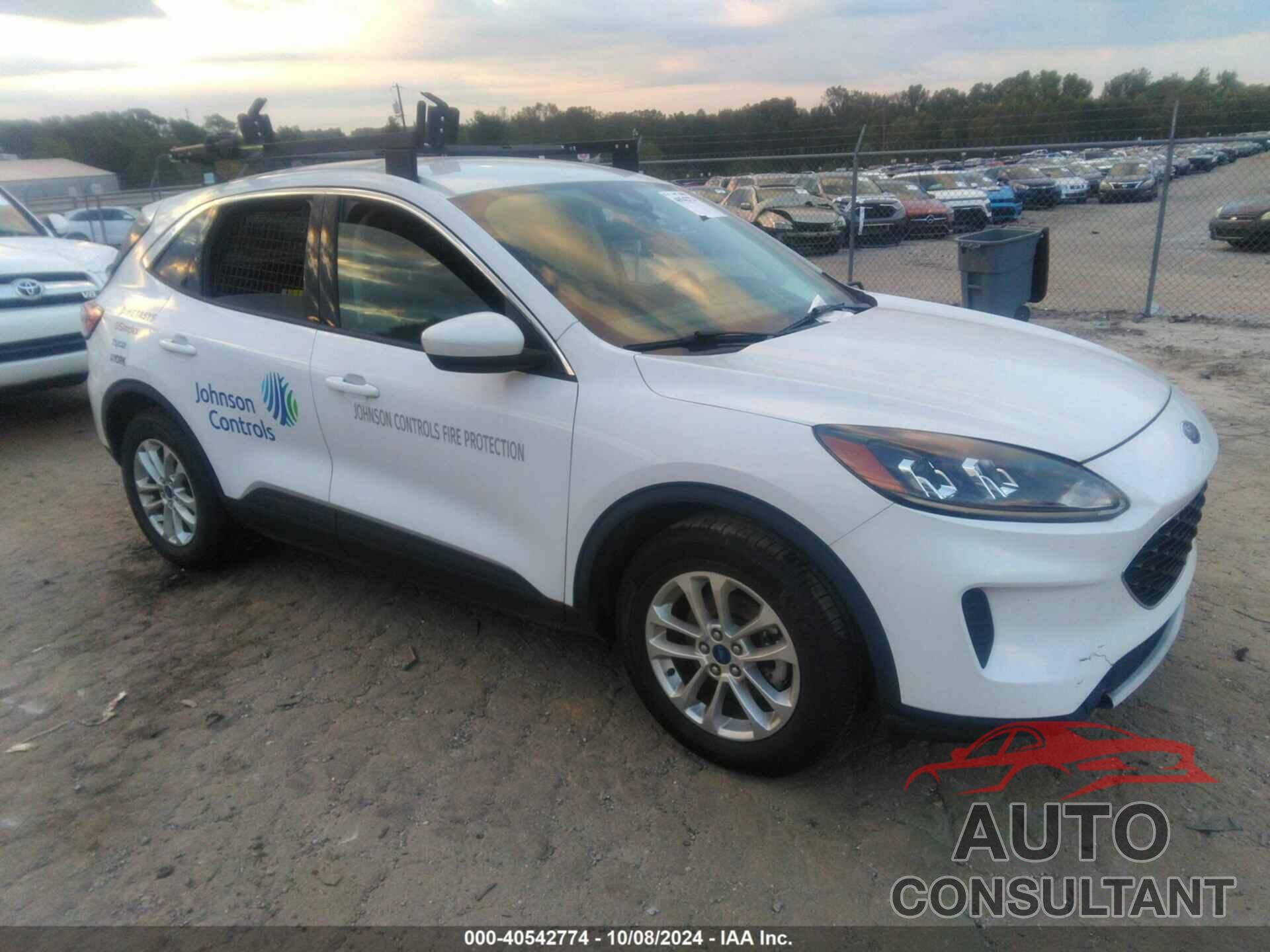 FORD ESCAPE 2020 - 1FMCU0G69LUB73889