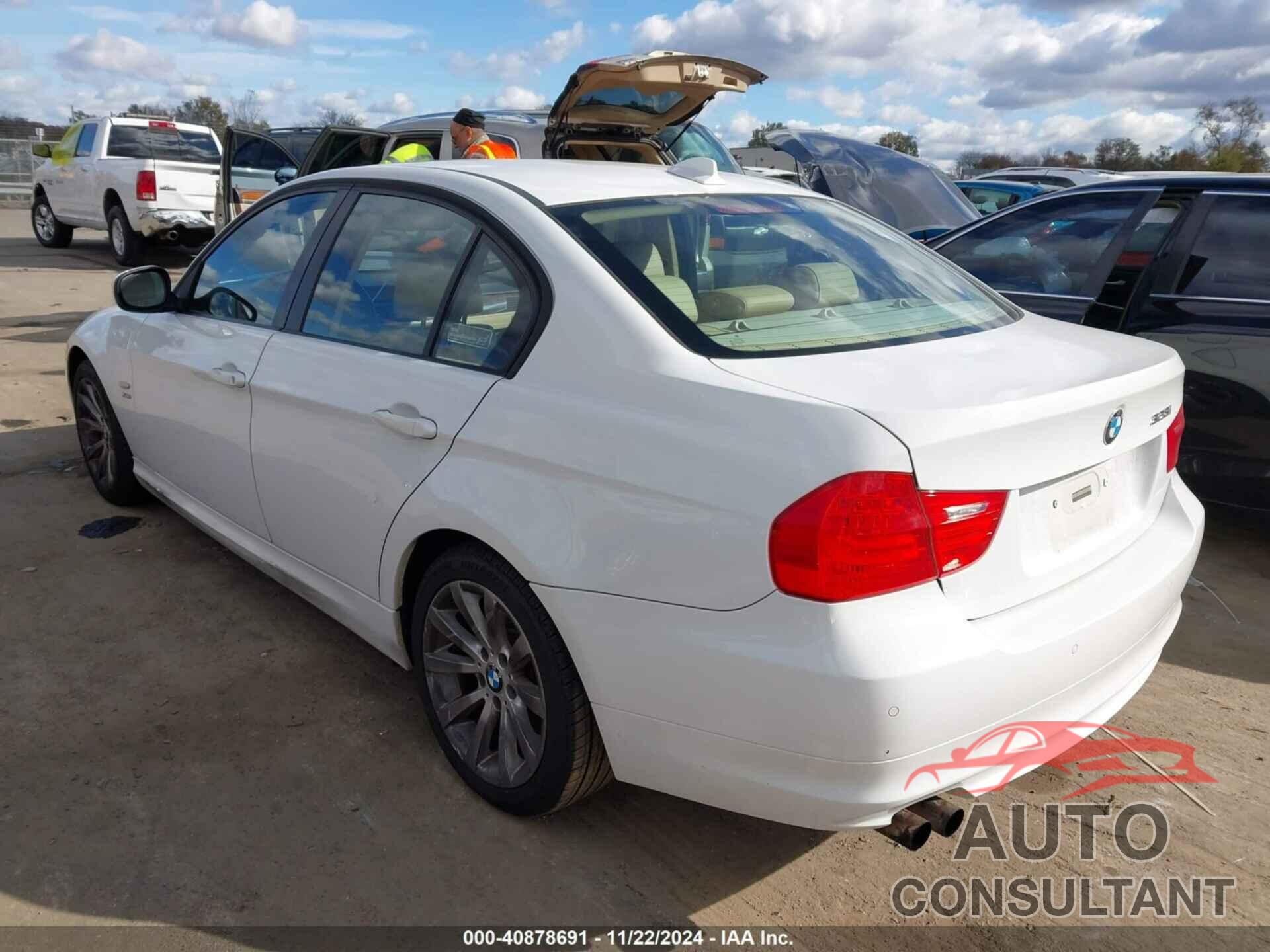 BMW 328I 2011 - WBAPK5C5XBA661543
