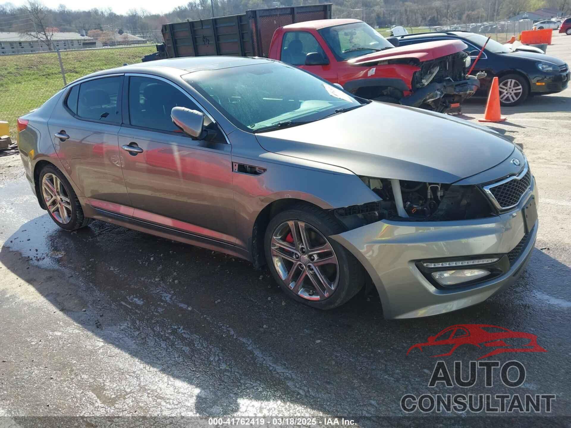 KIA OPTIMA 2013 - 5XXGR4A65DG202075