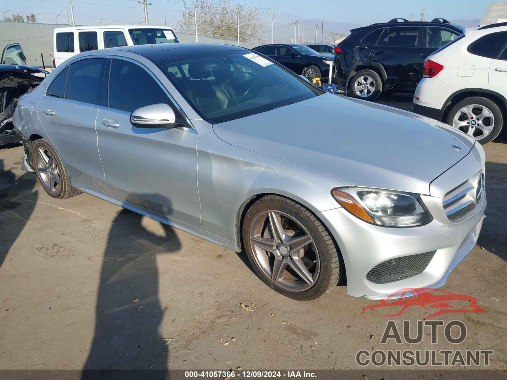 MERCEDES-BENZ C-CLASS 2016 - 55SWF4JB4GU169478