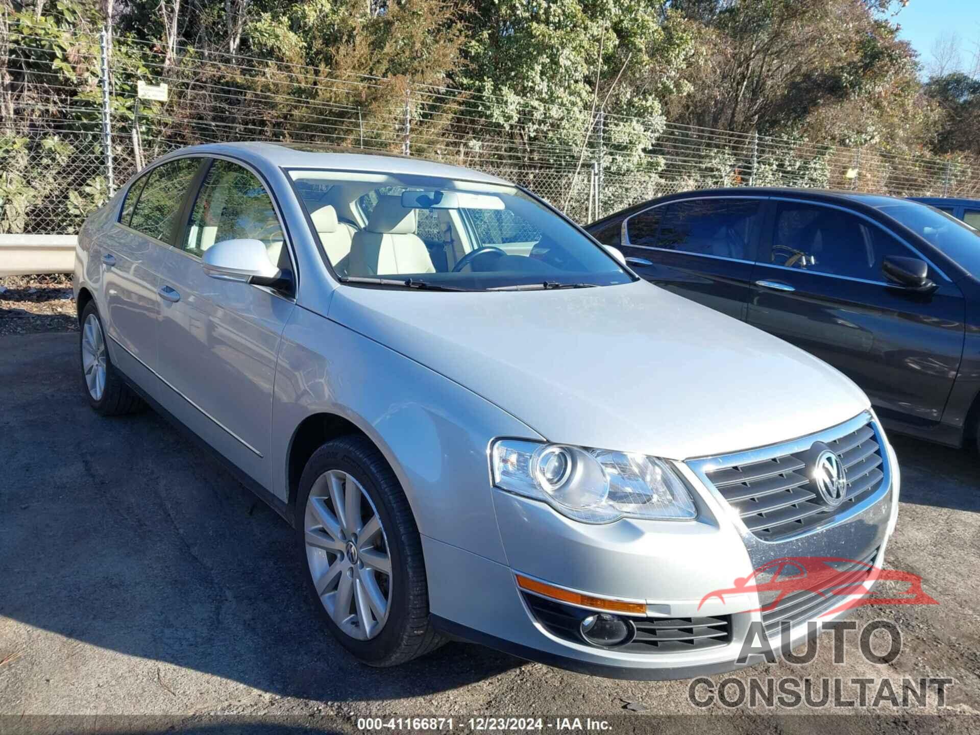 VOLKSWAGEN PASSAT 2010 - WVWJK7AN3AE068363