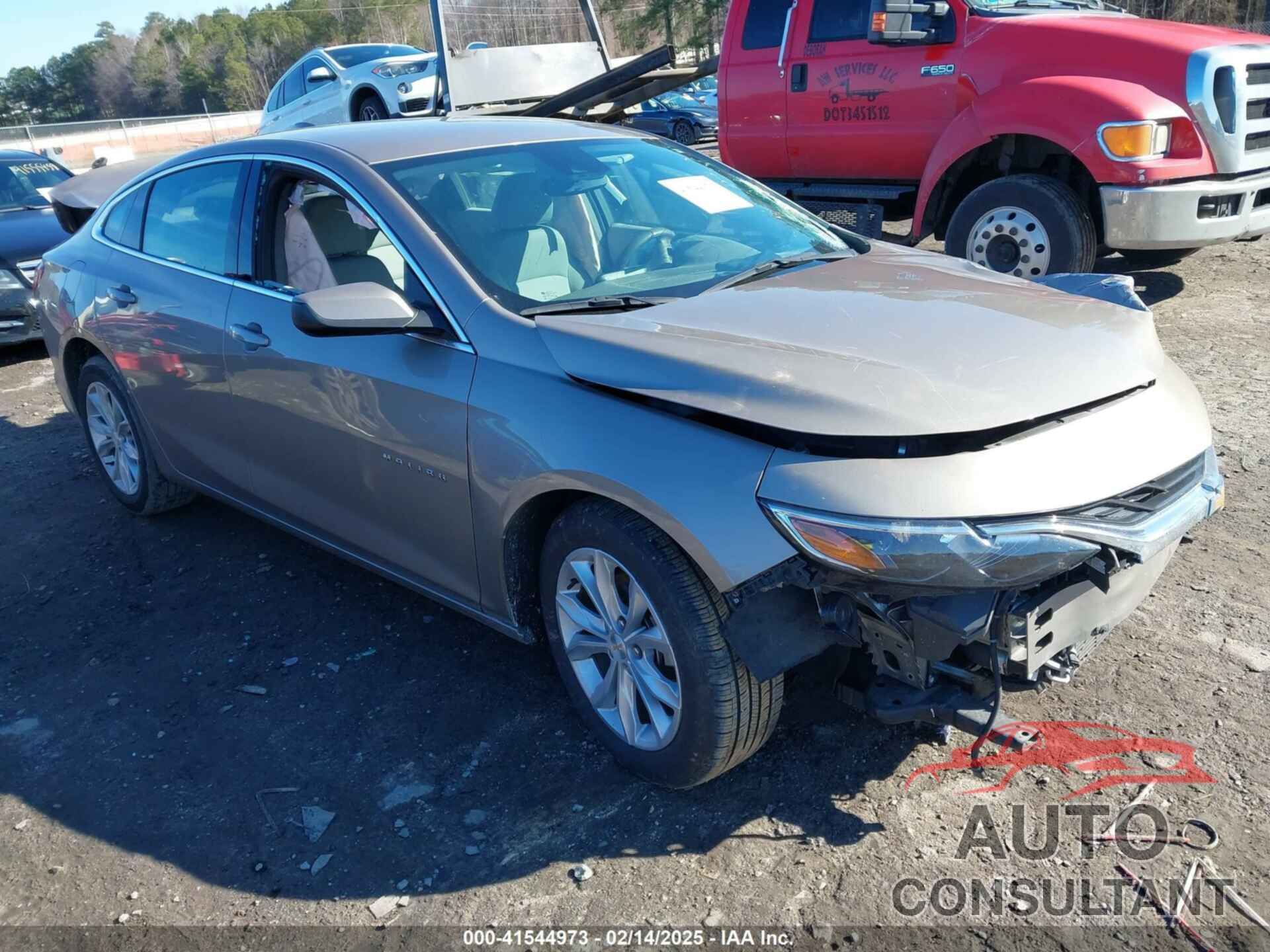 CHEVROLET MALIBU 2023 - 1G1ZD5ST3PF128605