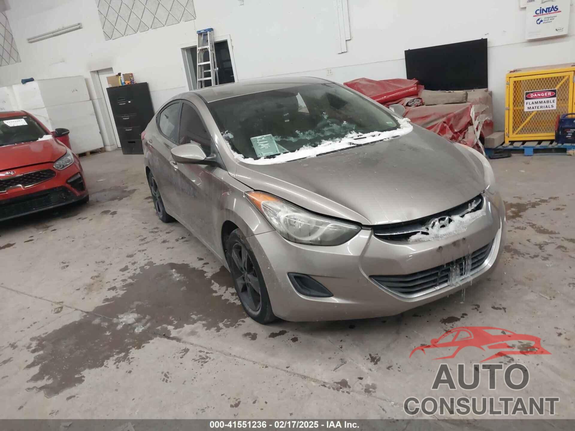 HYUNDAI ELANTRA 2013 - 5NPDH4AE7DH249934