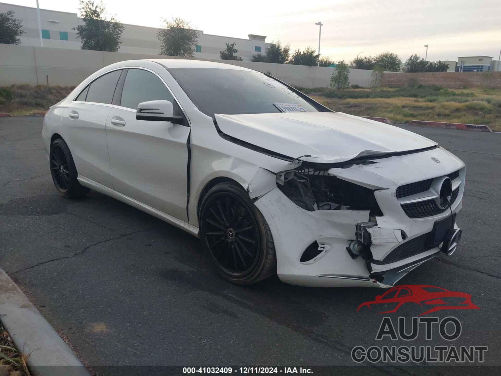 MERCEDES-BENZ CLA 250 2018 - WDDSJ4EB9JN682572