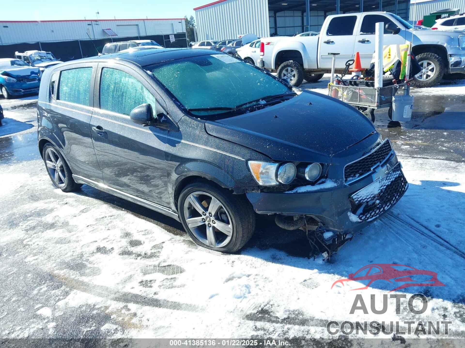 CHEVROLET SONIC 2013 - 1G1JG6SB8D4232693