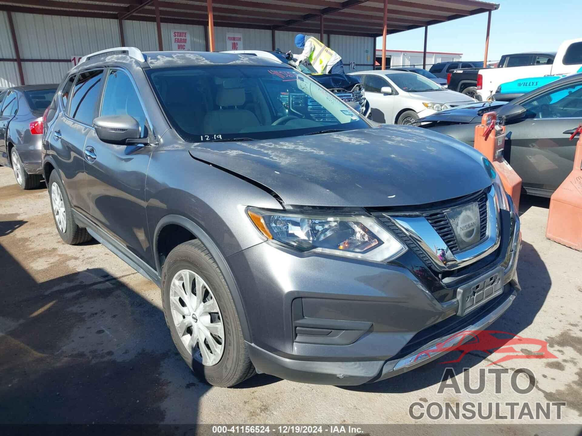 NISSAN ROGUE 2017 - KNMAT2MT8HP573095