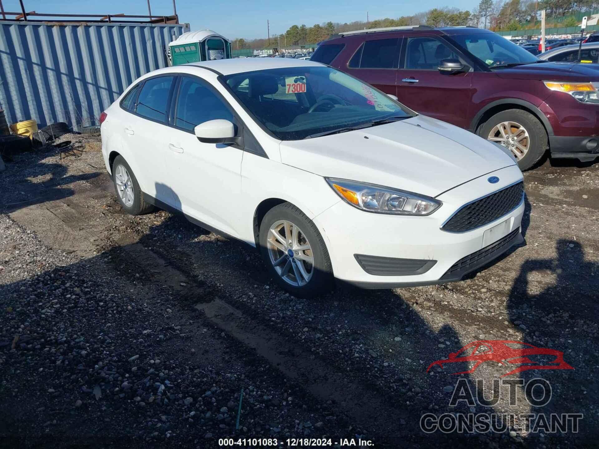 FORD FOCUS 2018 - 1FADP3F28JL324231