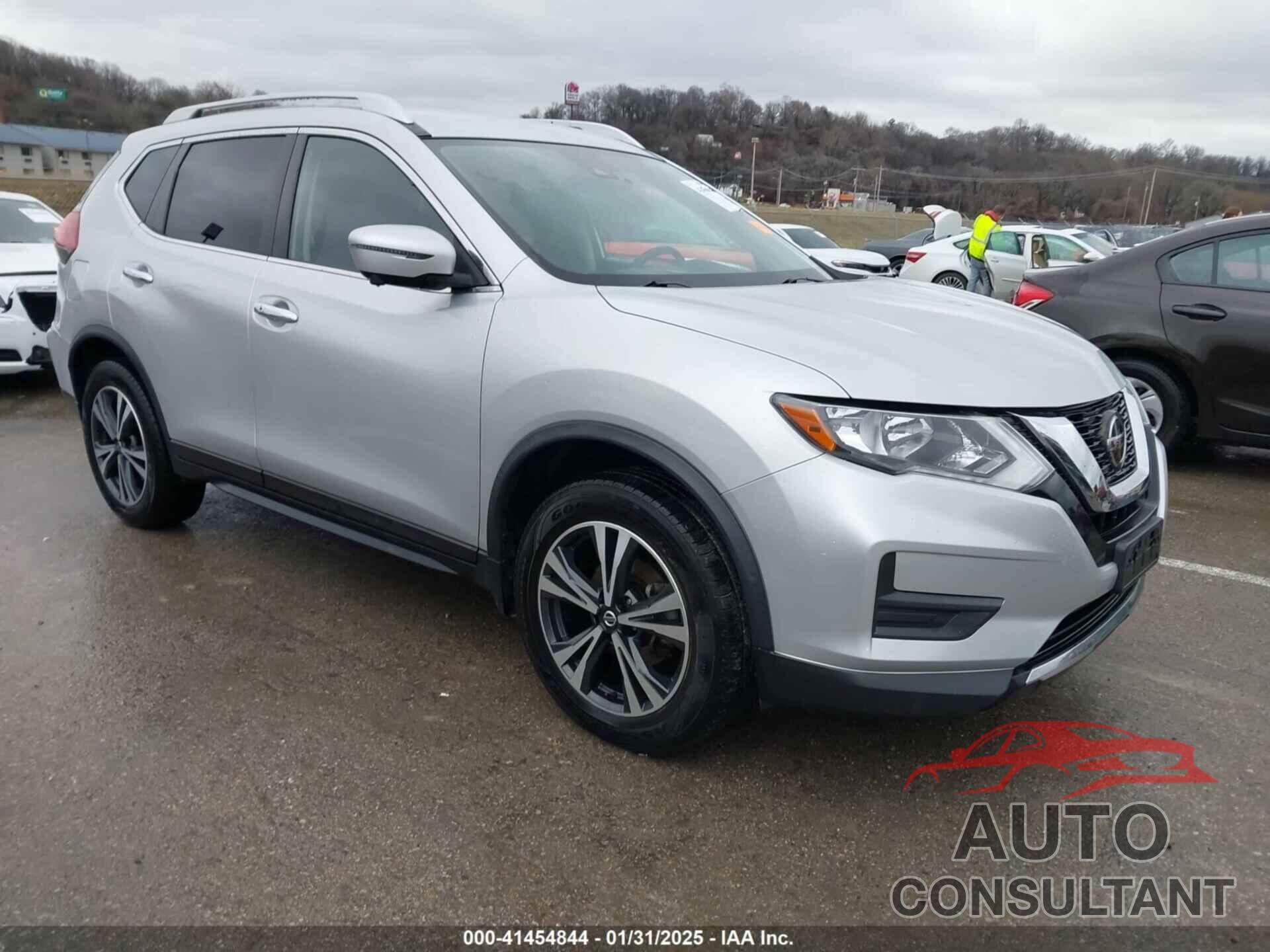 NISSAN ROGUE 2019 - JN8AT2MT1KW265574