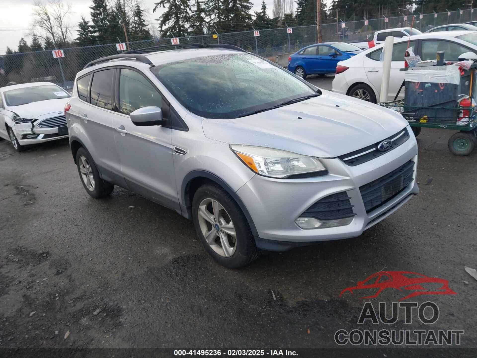 FORD ESCAPE 2013 - 1FMCU0GXXDUC96238