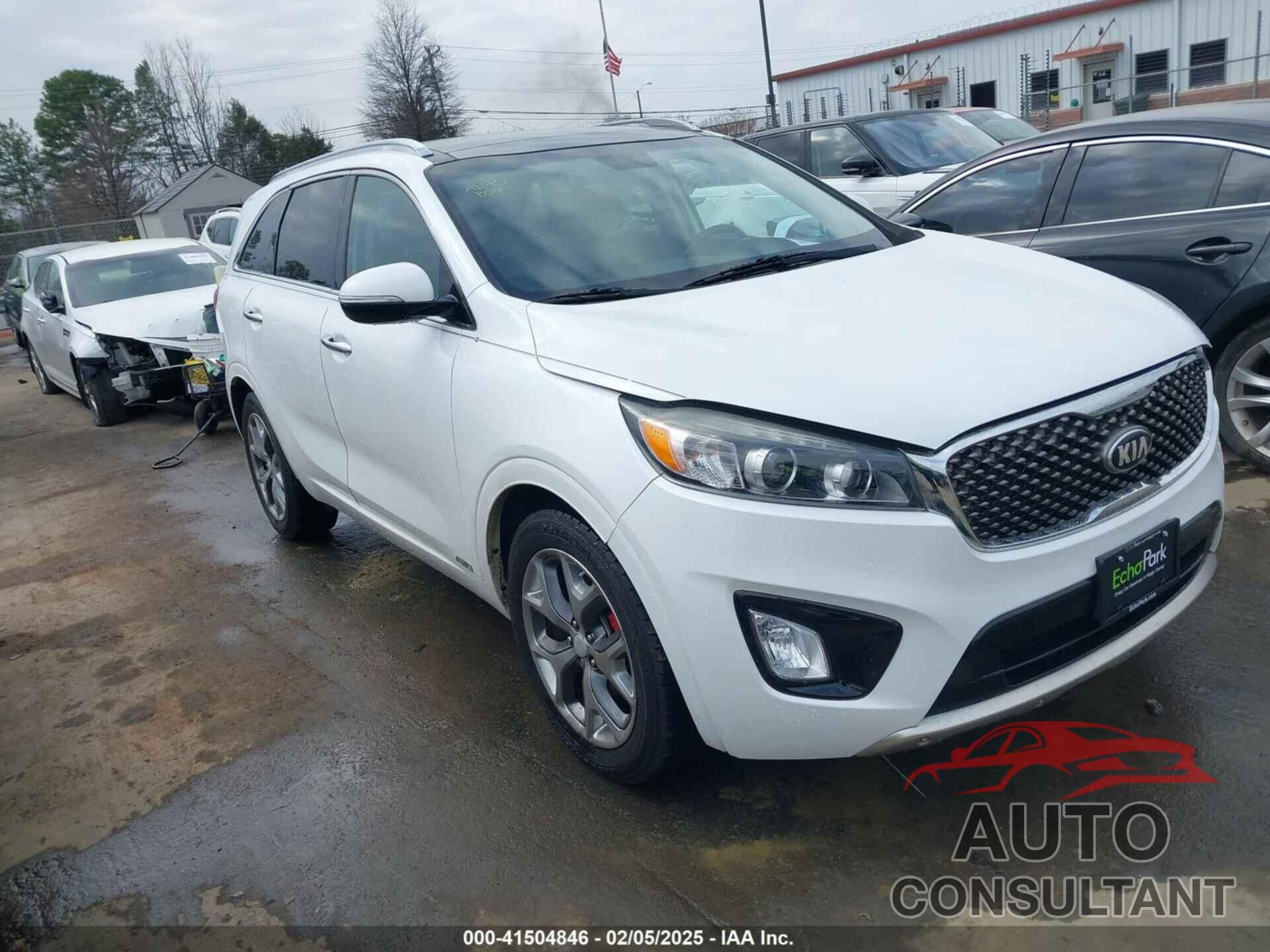 KIA SORENTO 2017 - 5XYPKDA52HG321103