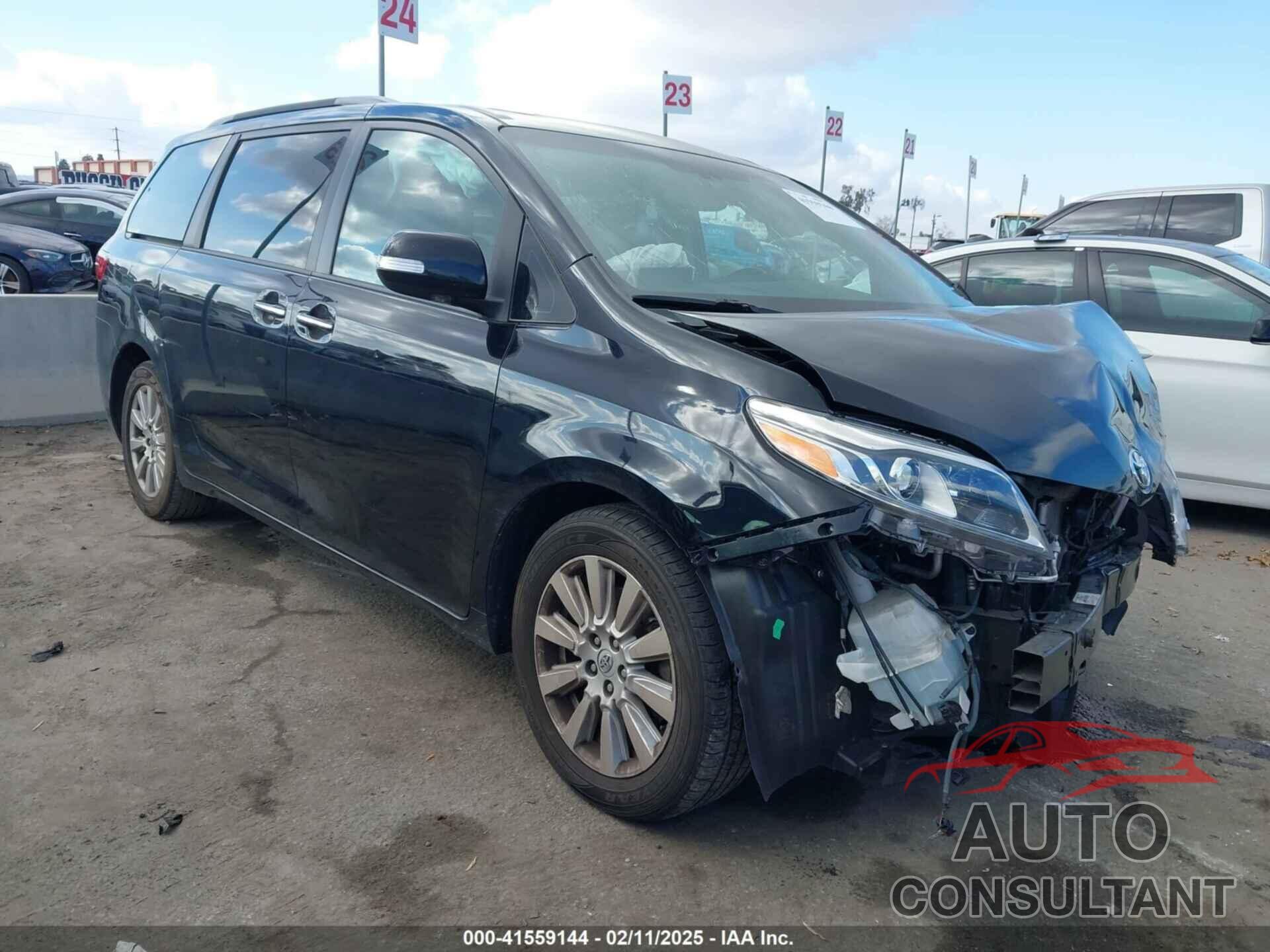 TOYOTA SIENNA 2017 - 5TDYZ3DC3HS835324