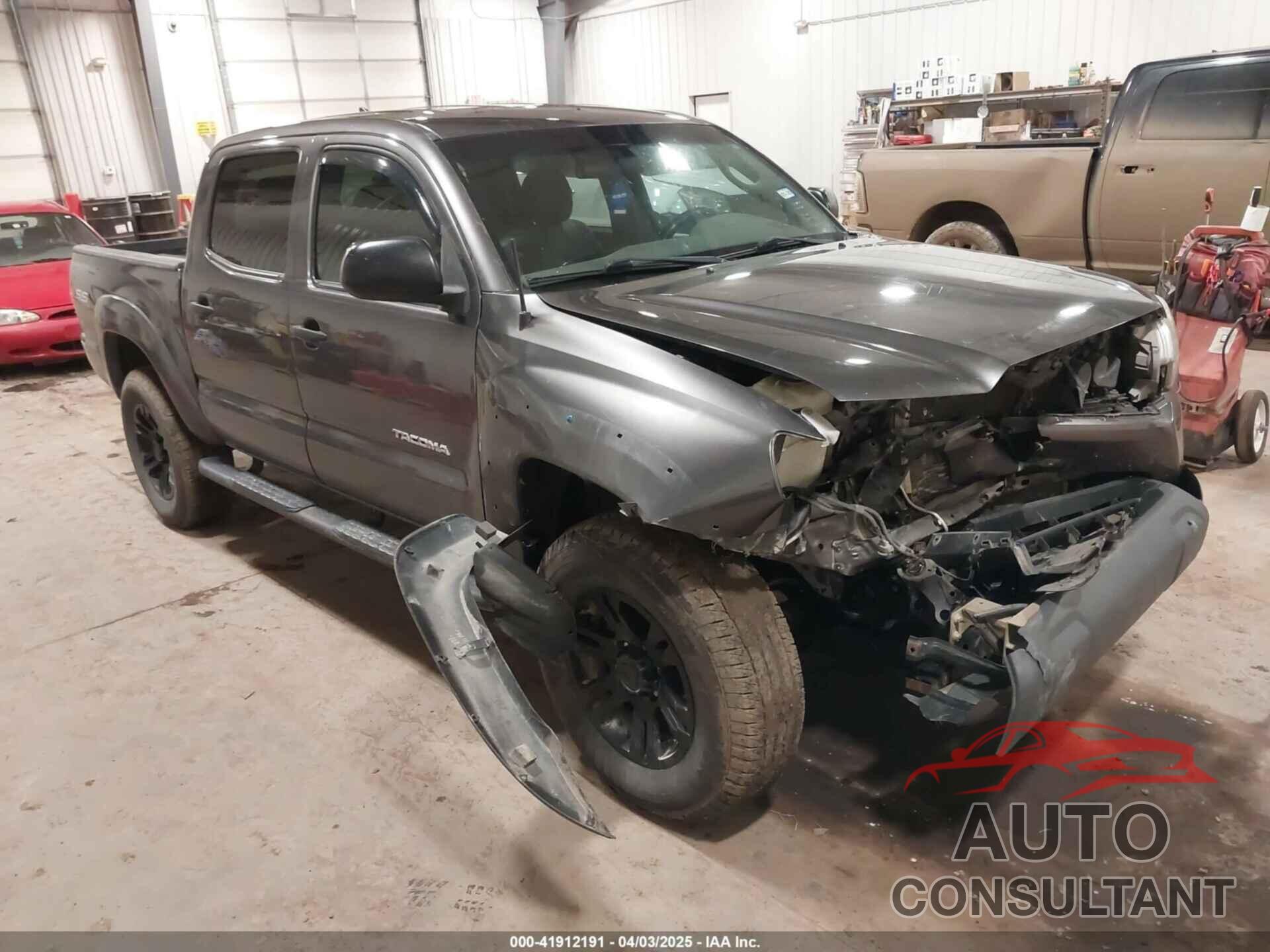 TOYOTA TACOMA 2015 - 5TFJU4GN5FX084950