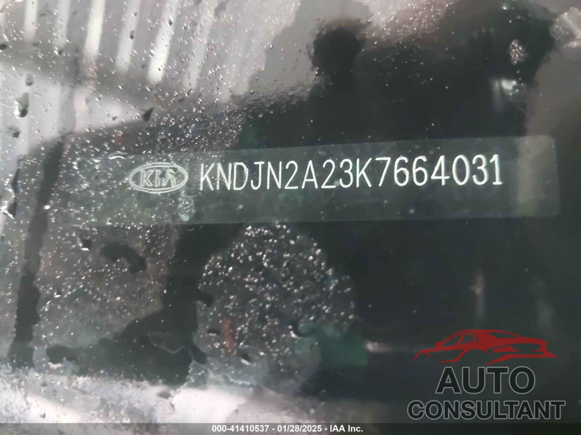 KIA SOUL 2019 - KNDJN2A23K7664031