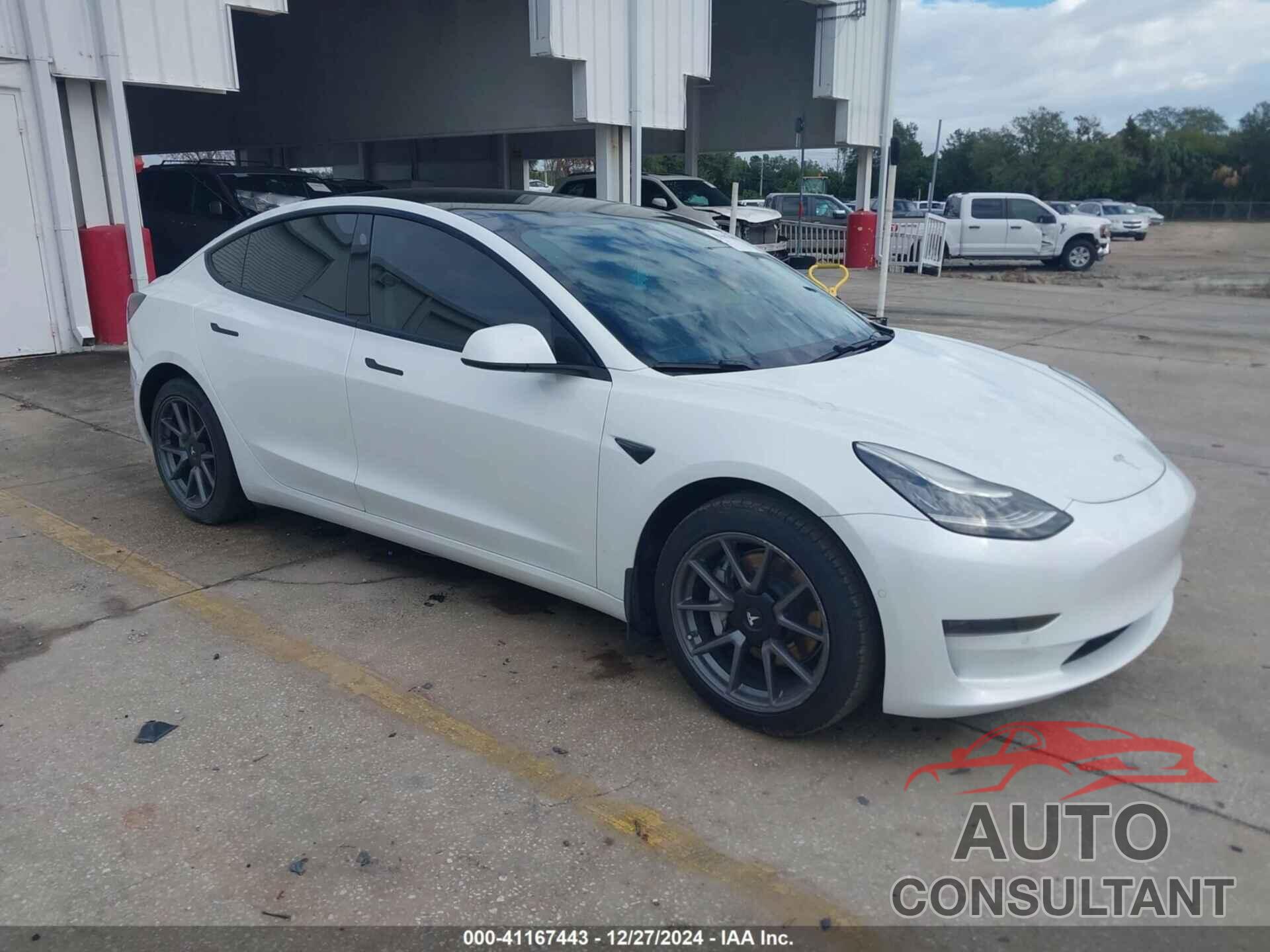 TESLA MODEL 3 2021 - 5YJ3E1EA9MF861058