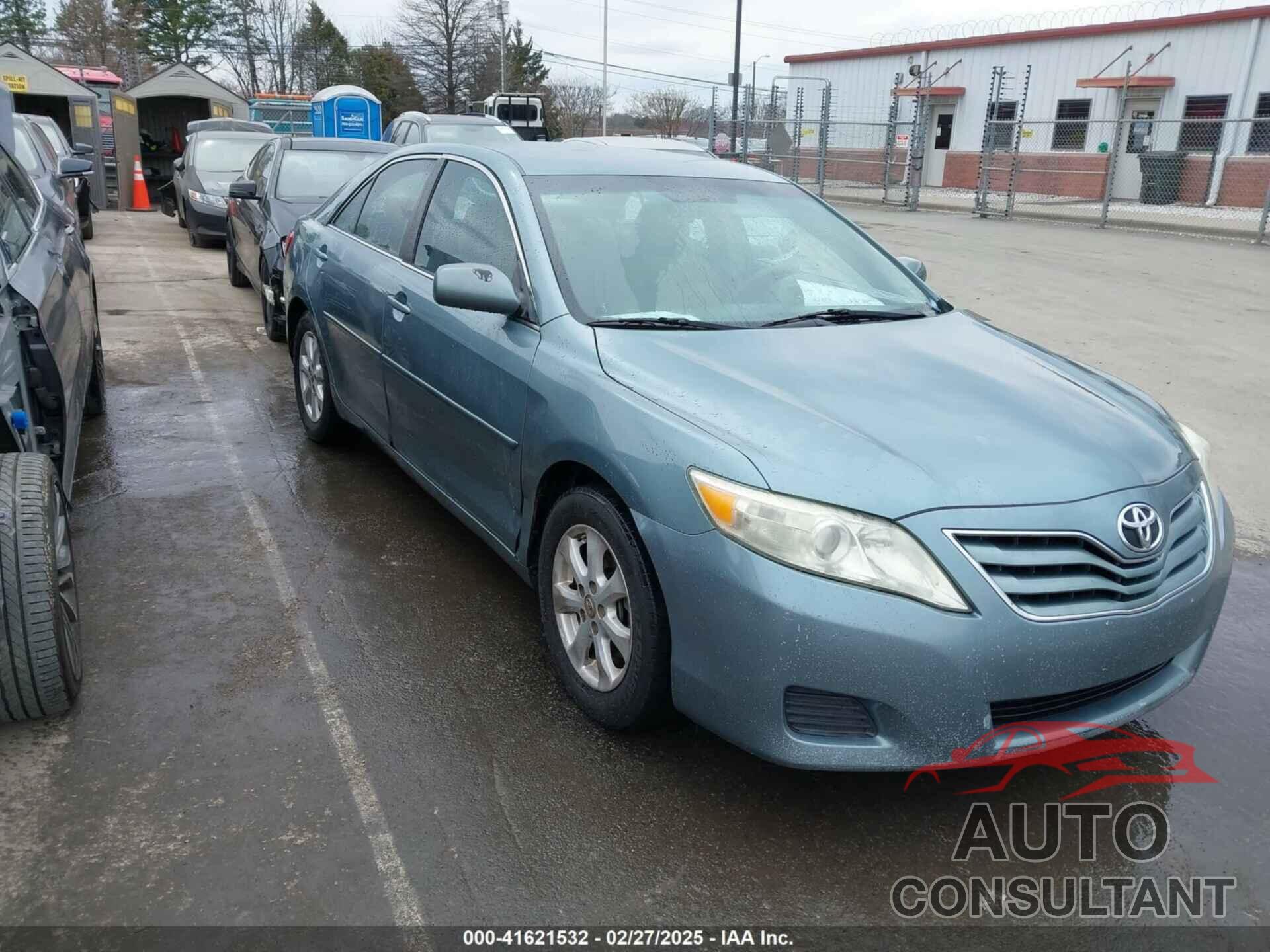 TOYOTA CAMRY 2011 - 4T1BF3EK3BU682687