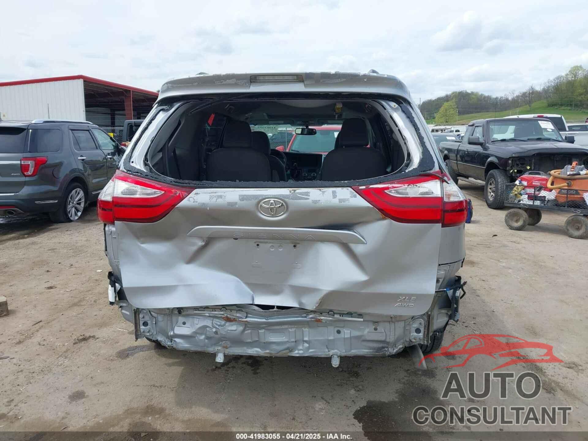 TOYOTA SIENNA 2017 - 5TDDZ3DC4HS164017