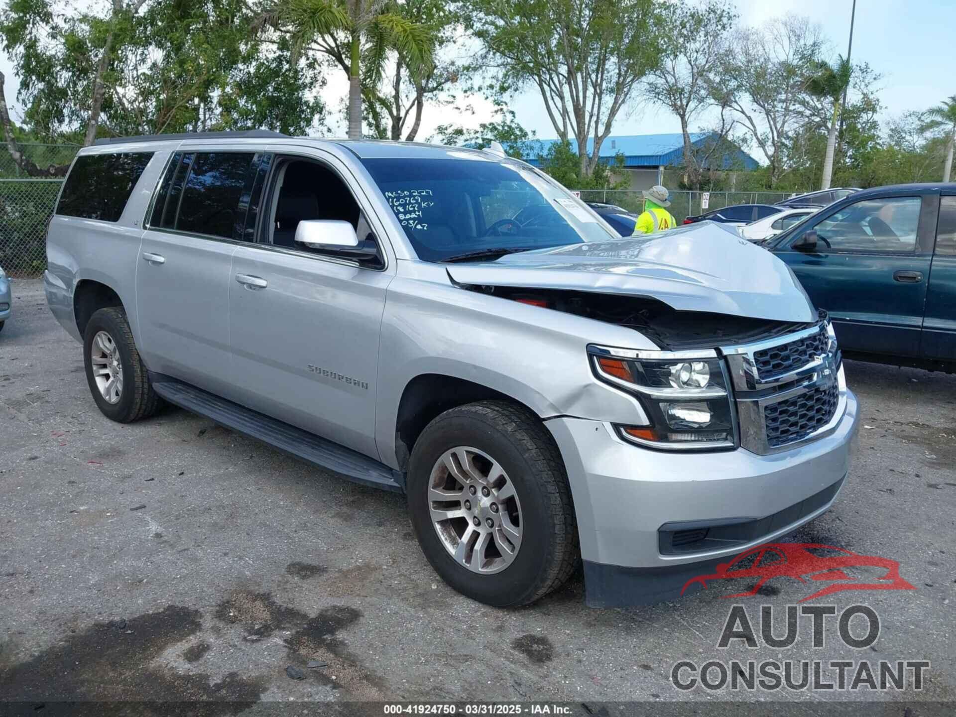 CHEVROLET SUBURBAN 2018 - 1GNSCHKC7JR162024
