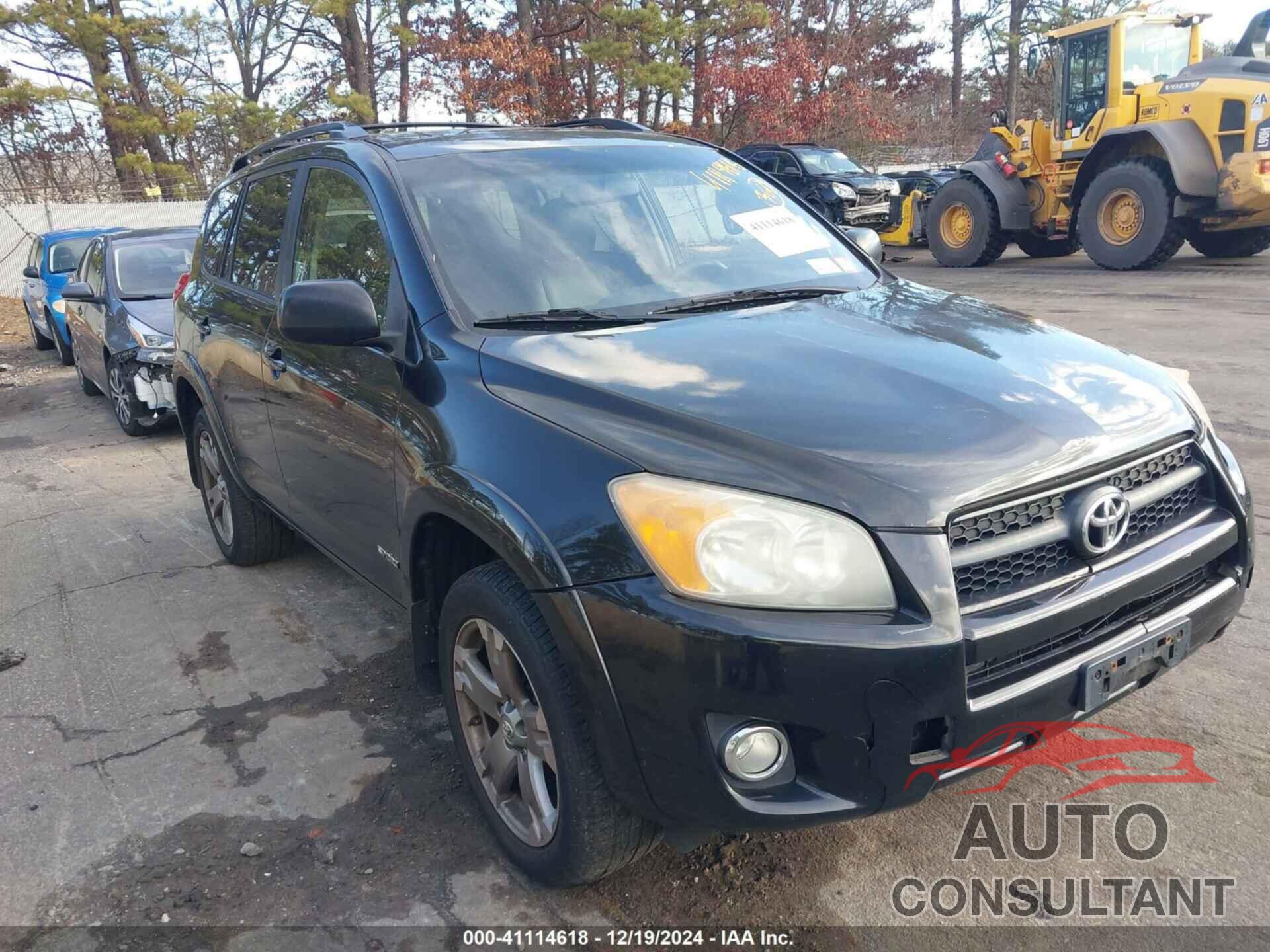 TOYOTA RAV4 2010 - JTMRF4DV0AD039152