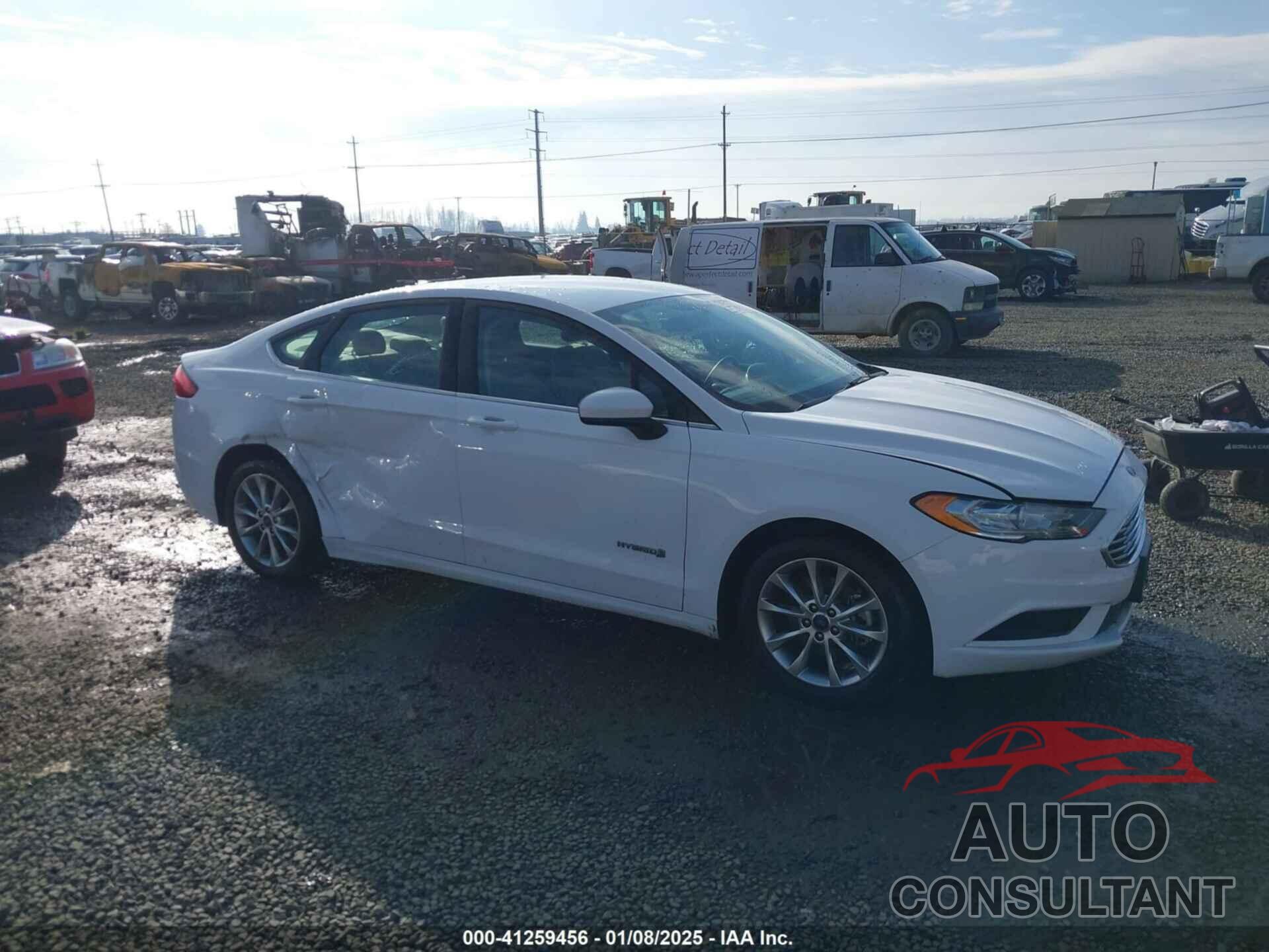 FORD FUSION HYBRID 2017 - 3FA6P0LU0HR399627
