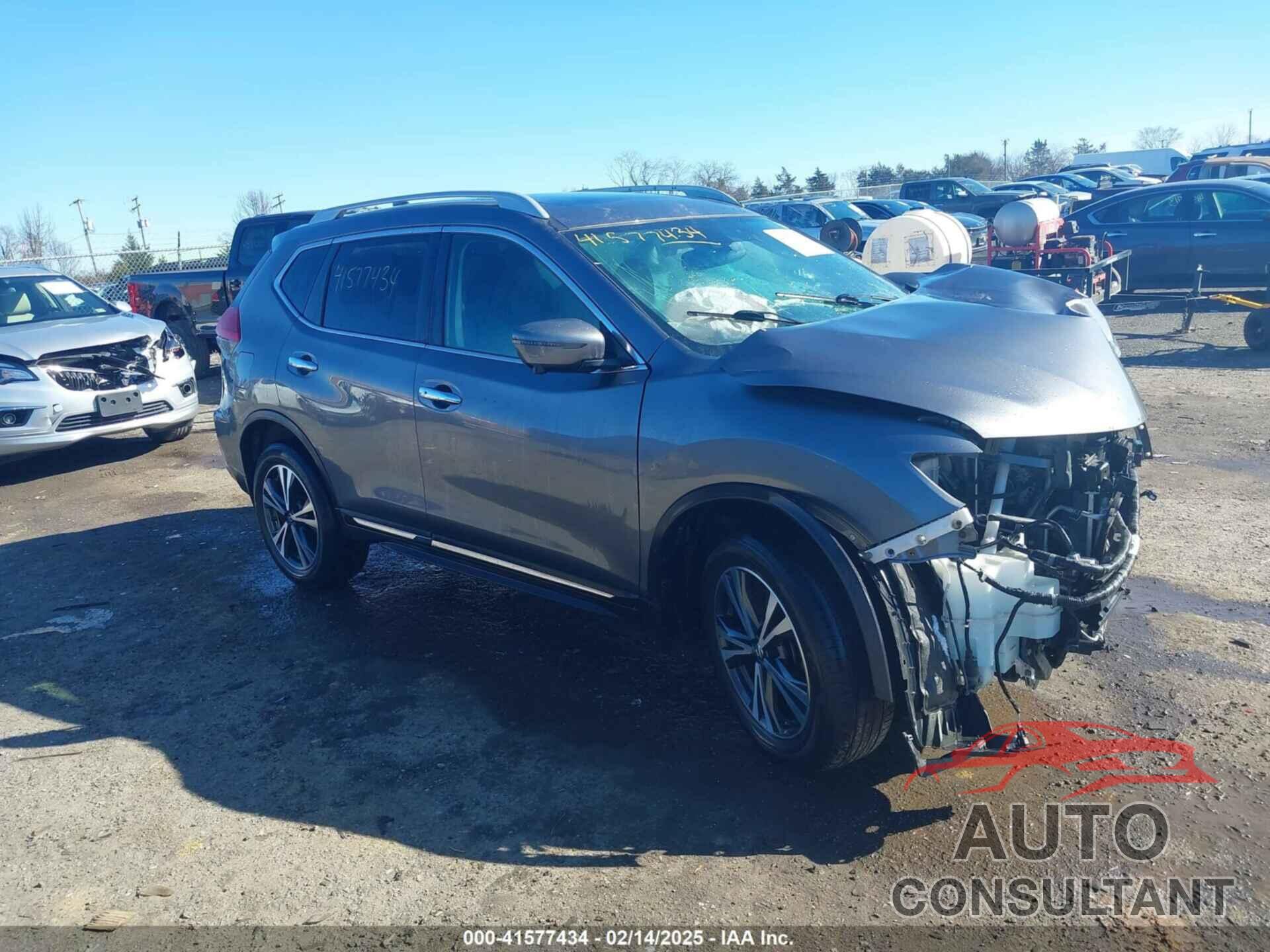 NISSAN ROGUE 2017 - 5N1AT2MV2HC861697