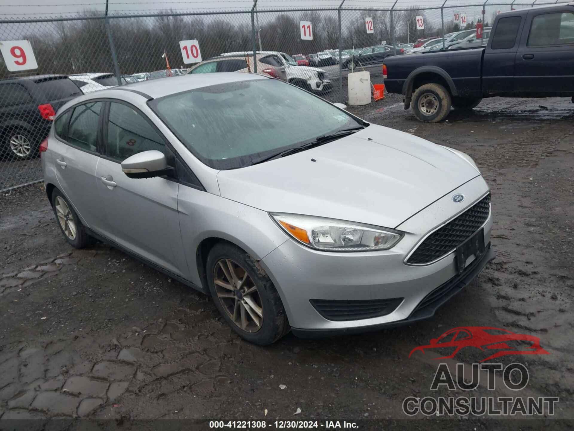 FORD FOCUS 2015 - 1FADP3K2XFL249688