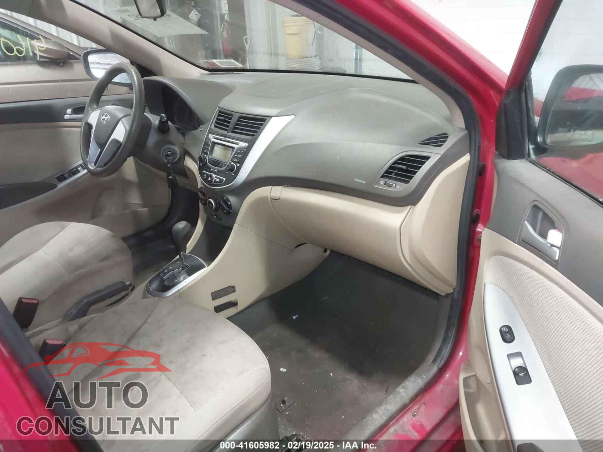 HYUNDAI ACCENT 2013 - KMHCT4AE4DU464232