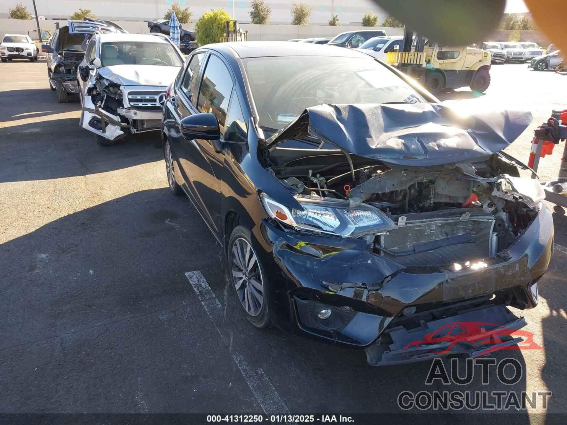 HONDA FIT 2016 - JHMGK5H78GX007673
